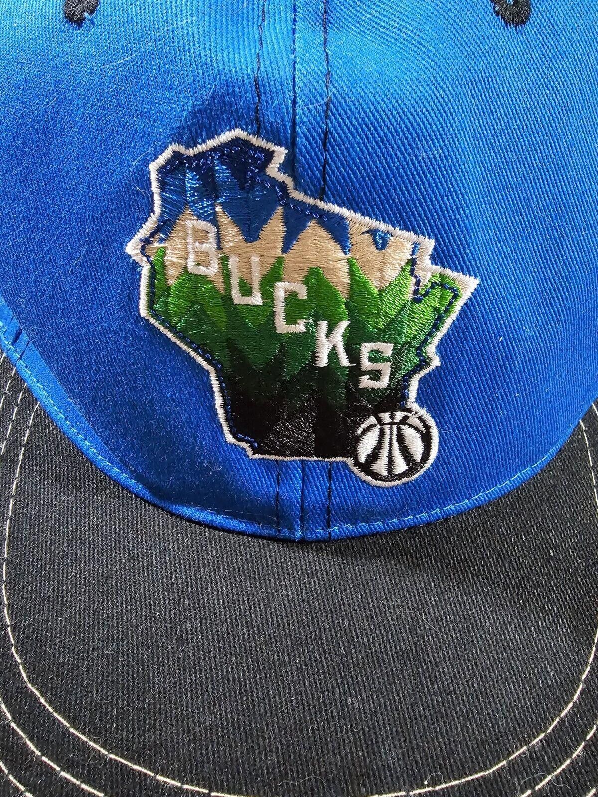 Designer Milwaukee Bucks Basketball NBA Holiday Edition Snapback Hat Size ONE SIZE - 4 Thumbnail