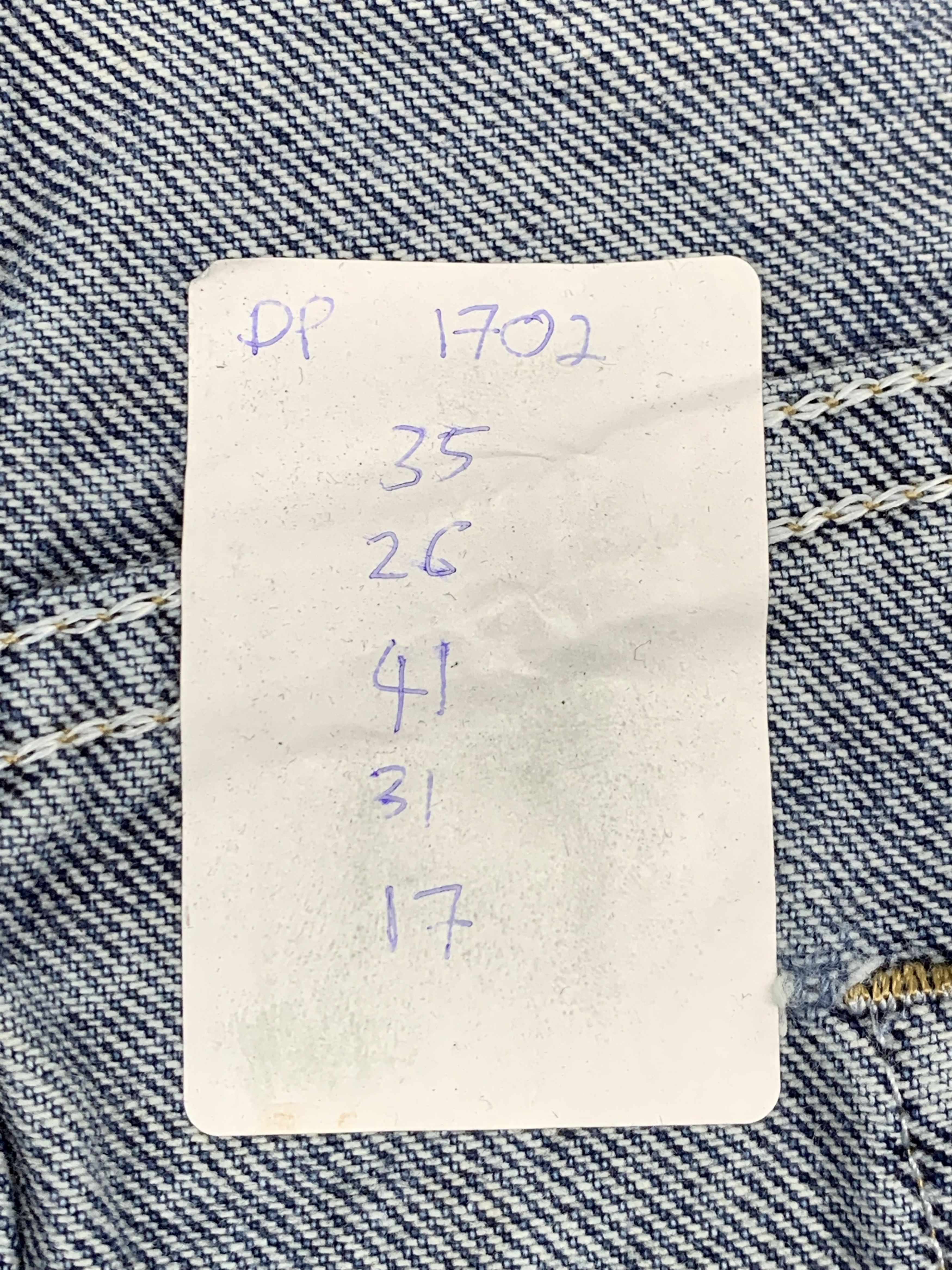 Vintage Vintage Wrangler Faded Blue Jeans DP1702 Size US 35 - 11 Thumbnail