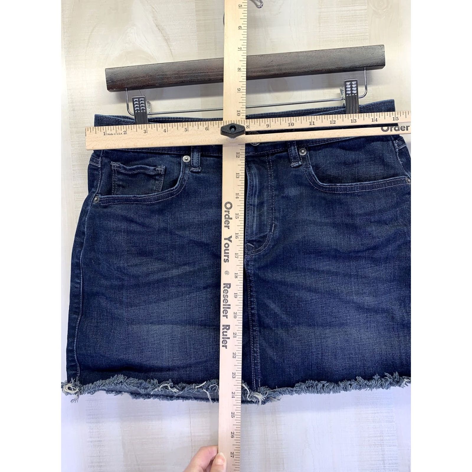 Express VINTAGE Express Denim Skirt Shirt Womens 6 Short Blue Stretch See Photos Size 28" / US 6 / IT 42 - 2 Thumbnail