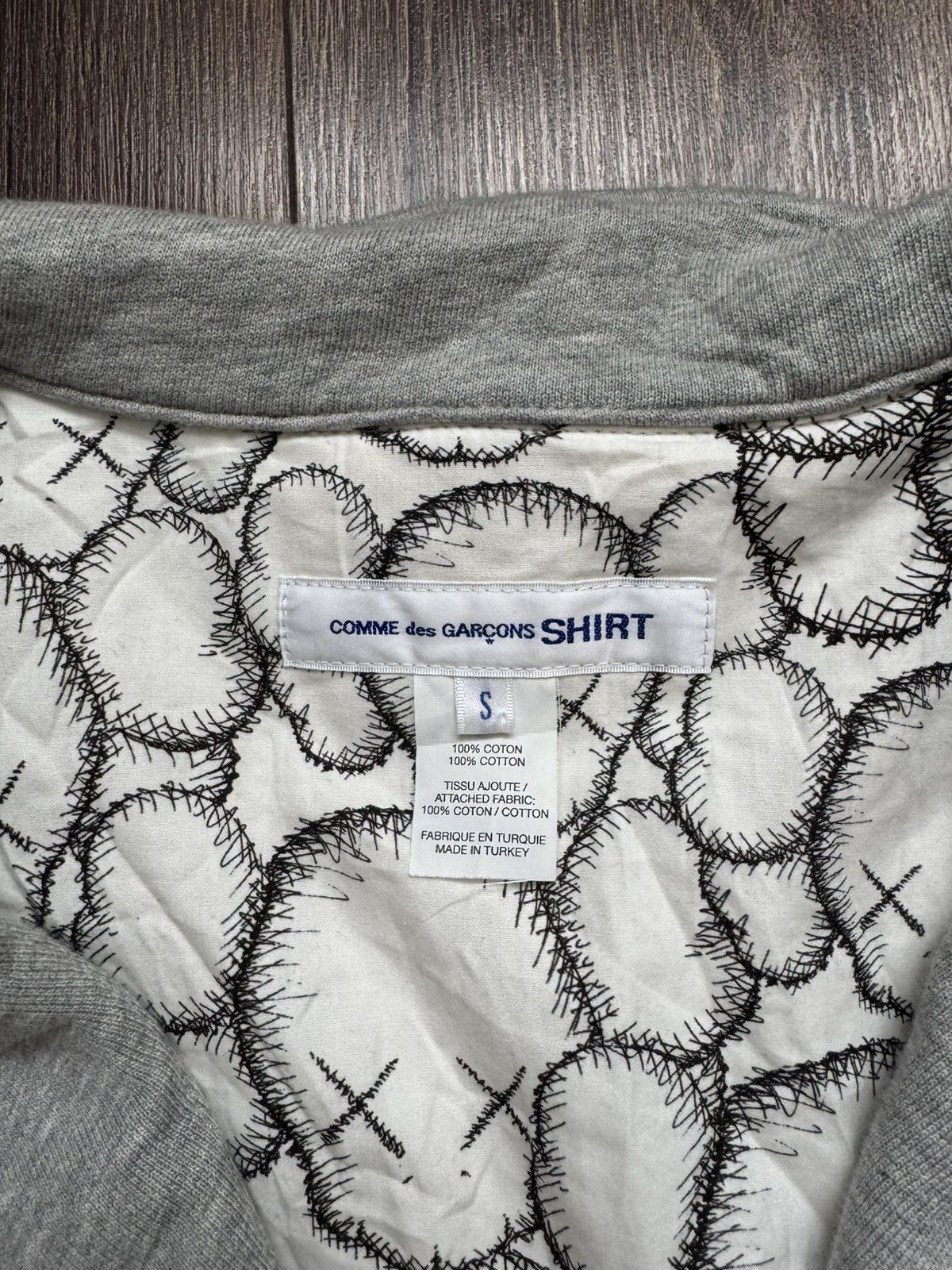 Comme des Garcons SHIRT × Kaws COMME des GARCONS SHIRT KAWS Blazer Jacket Grey Cotton Lining Print Size S Auth Size 36R - 4 Thumbnail