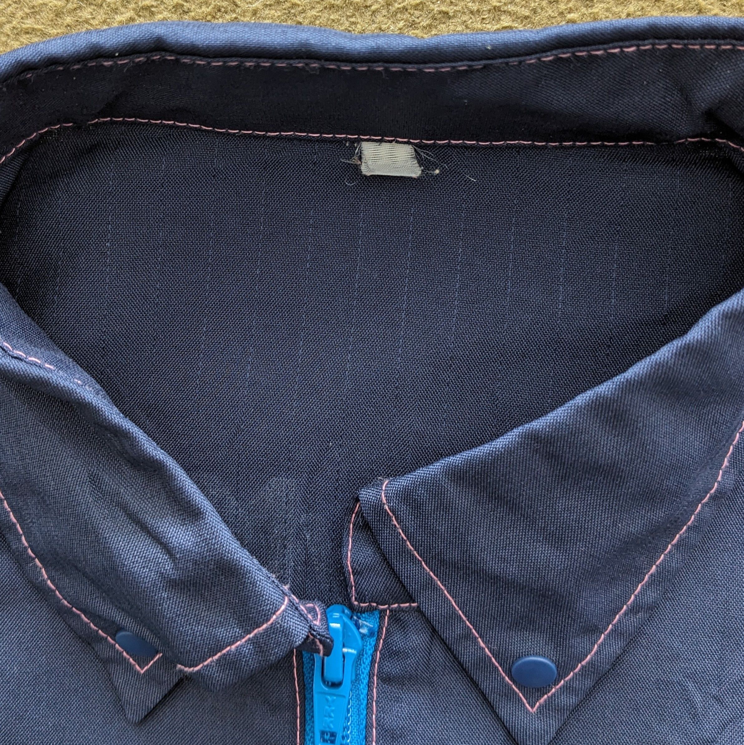 Vintage Vintage Family Mart Japanese Brand Workers Jacket Size US L / EU 52-54 / 3 - 5 Thumbnail
