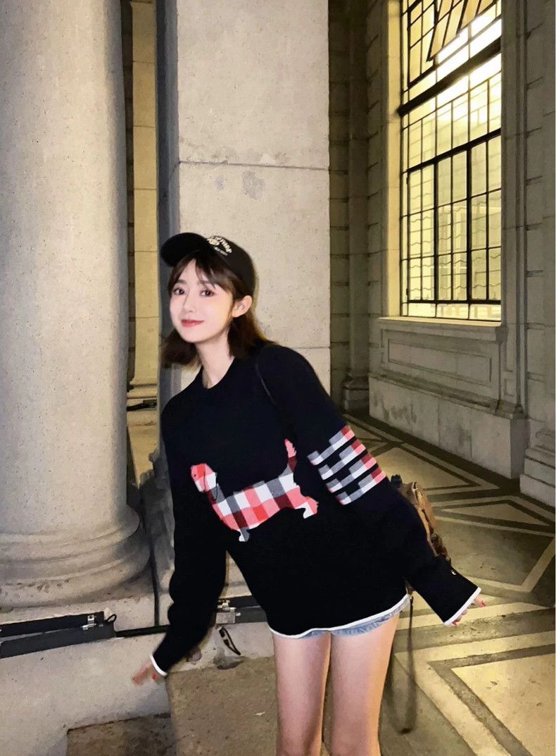 Thom Browne Thom browne Dark blue color plaid puppy four-striped knitte Size US L / EU 52-54 / 3 - 8 Thumbnail
