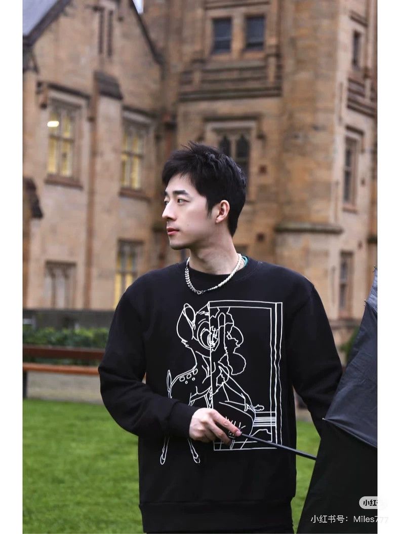 Givenchy Givenchy Sketch Deer Hoodie, size XS Size US XS / EU 42 / 0 - 6 Thumbnail