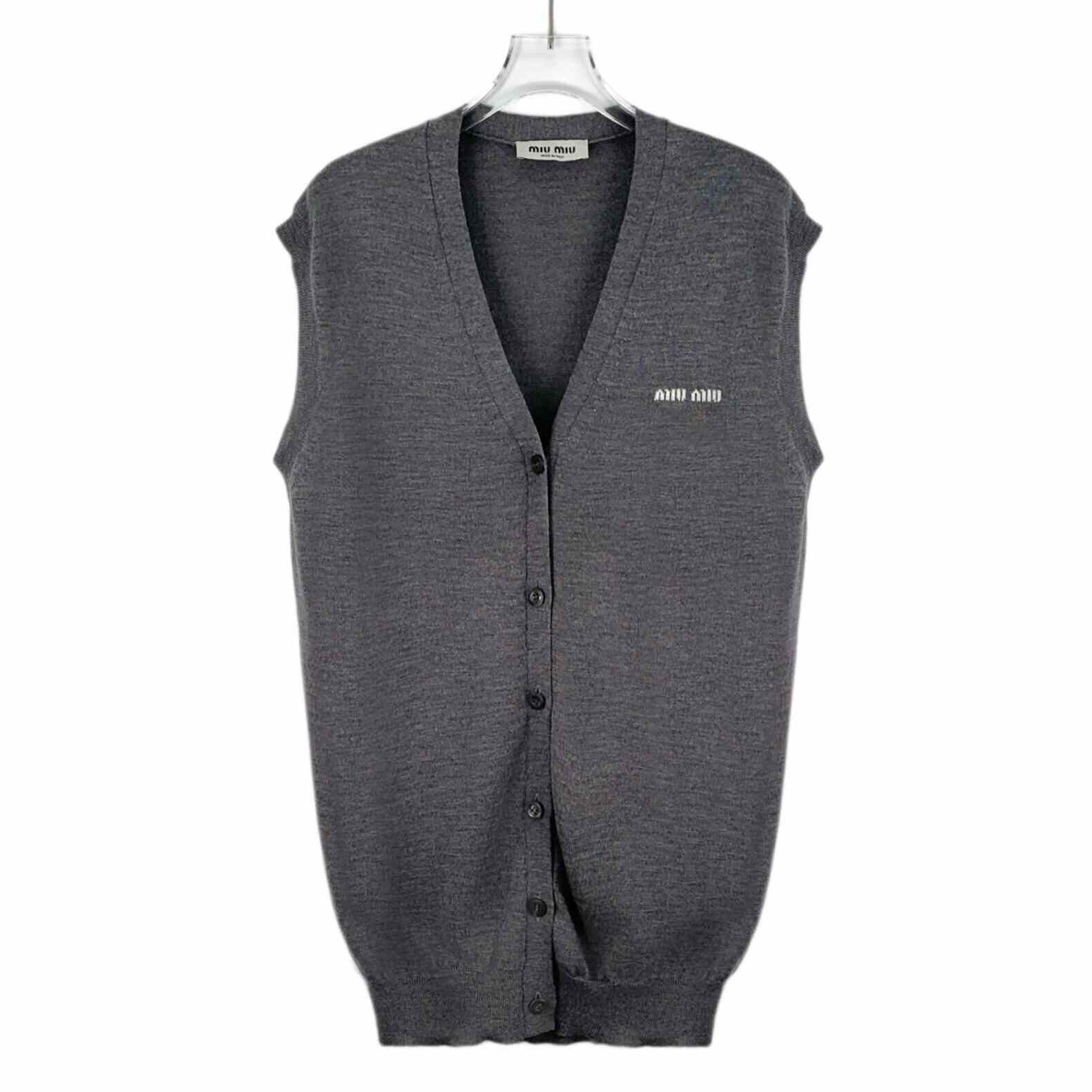 Miu Miu Miu Miu Retro Gray Sweater L Women Size L / US 10 / IT 46 - 1 Thumbnail