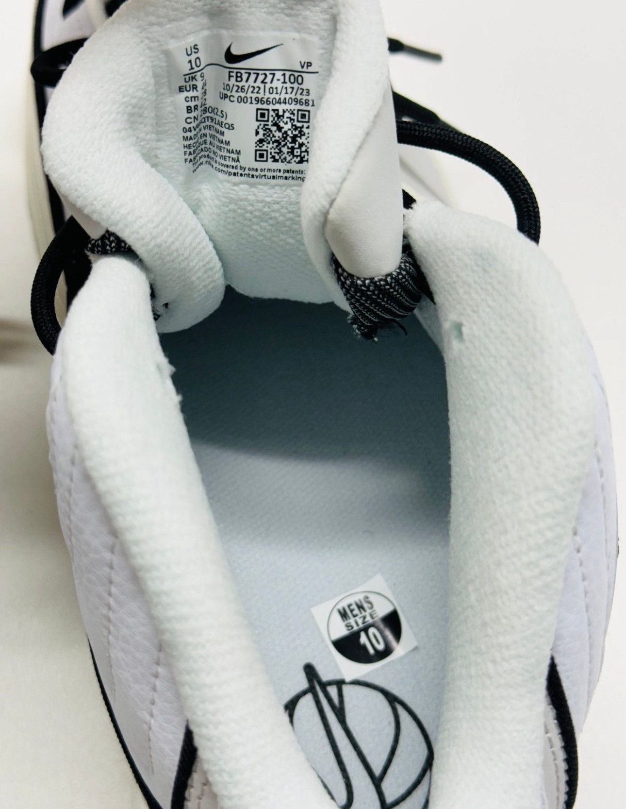 Nike Nike Air Penny II White/Photon Dust-Black-Sail Size US 10 / EU 43 - 7 Thumbnail