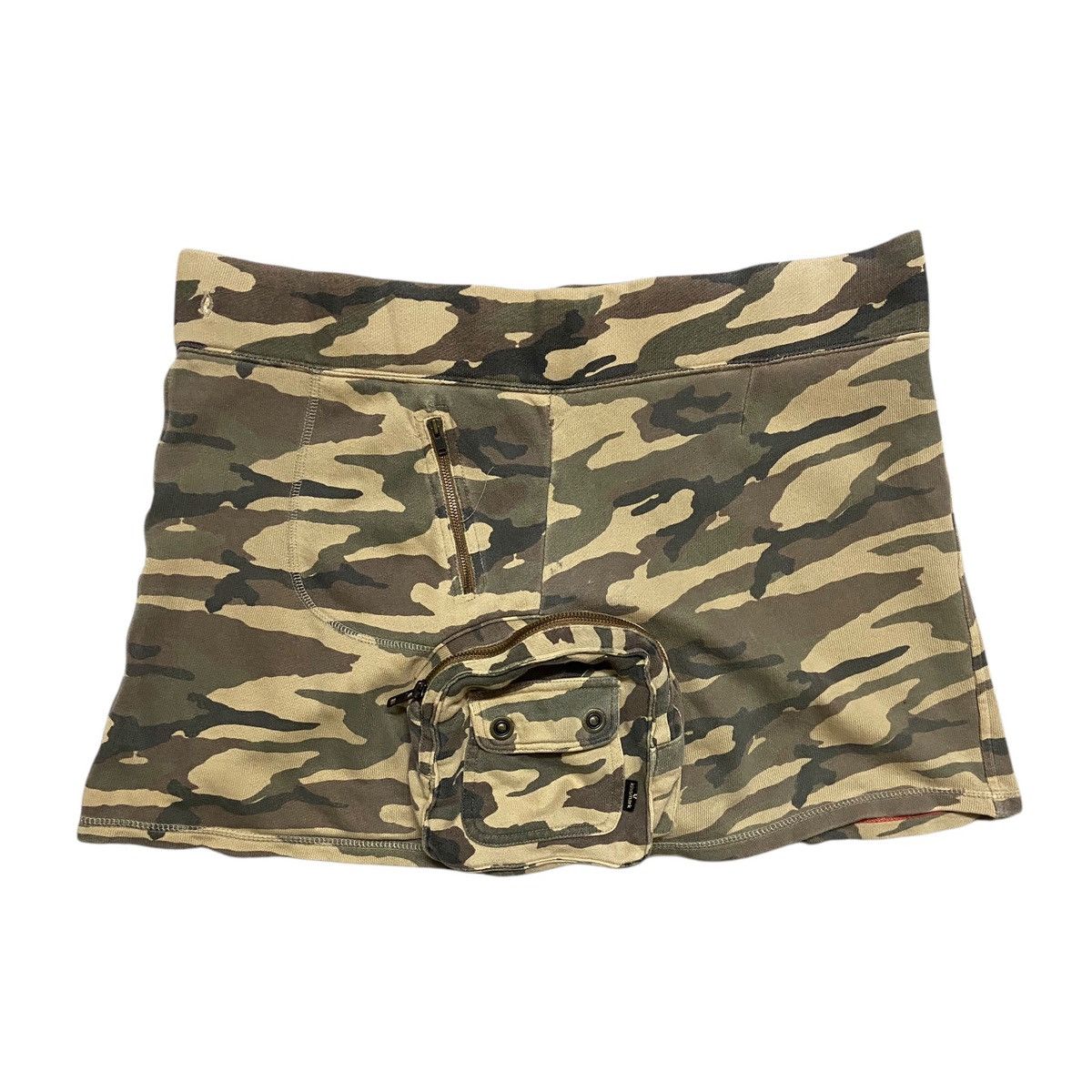 If Six Was Nine × Le Grande Bleu (L.G.B.) Kissmark Camo Cargo Mini Skirt Size 40" / US 18 - 3 Thumbnail