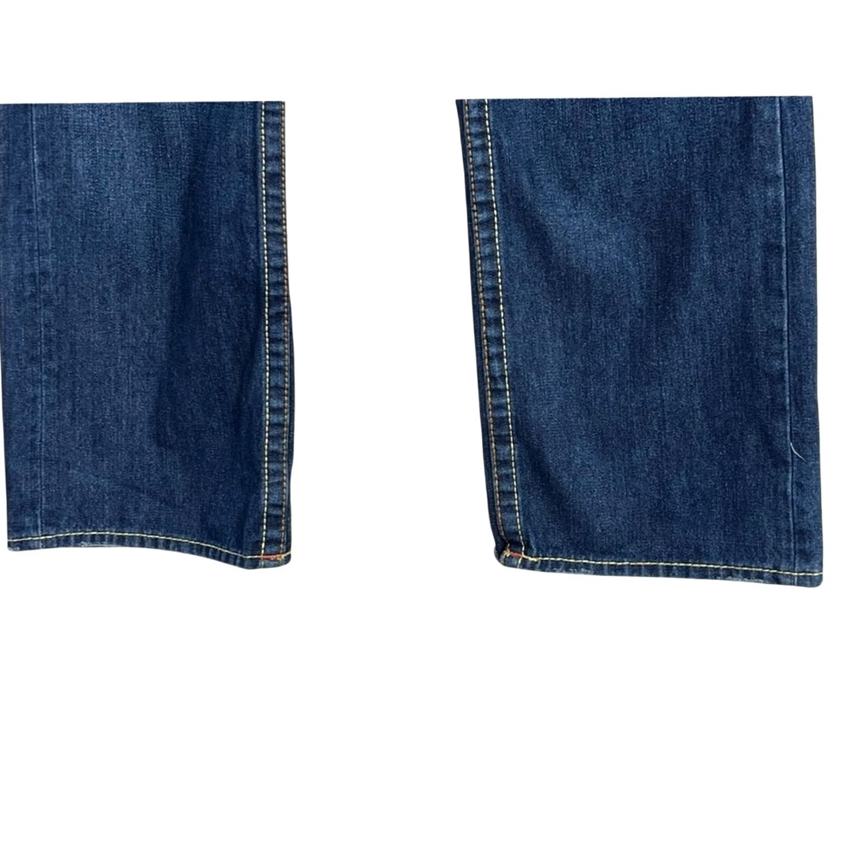 True Religion VTG True Religion Bobby Big T Baggy Denim Jeans Mens 32x34 Blue Thick Stitch Wide-Leg Short Description Not Included Size US 32 / EU 48 - 3 Thumbnail