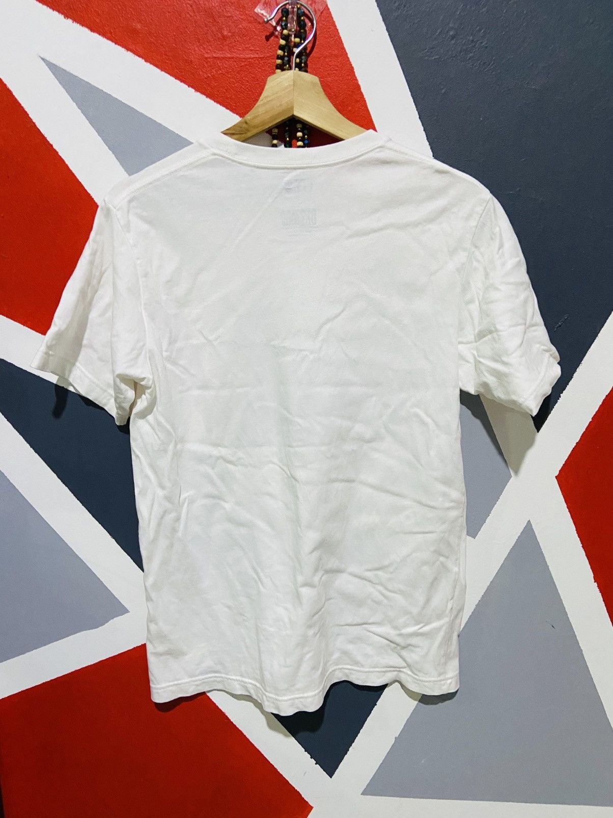 Uniqlo Blizzard Tee Size US M / EU 48-50 / 2 - 2 Thumbnail