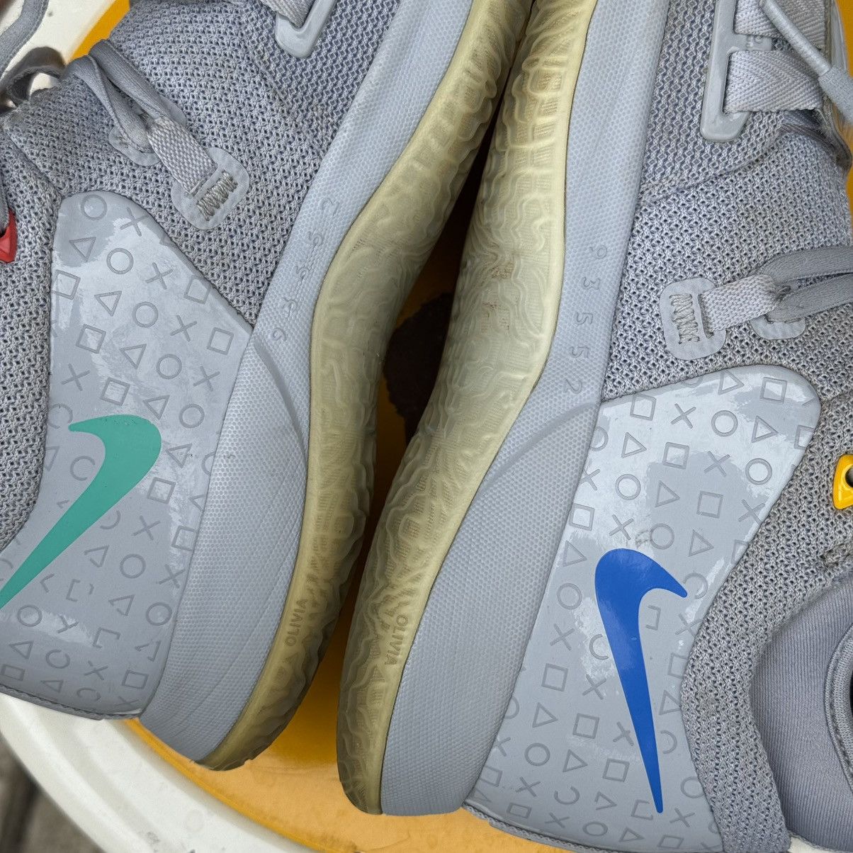 Nike × Playstation × Vintage Nike PG 2.5 x PlayStation Grey Sneakers Size 6Y Size US 6 / EU 39 - 14 Thumbnail