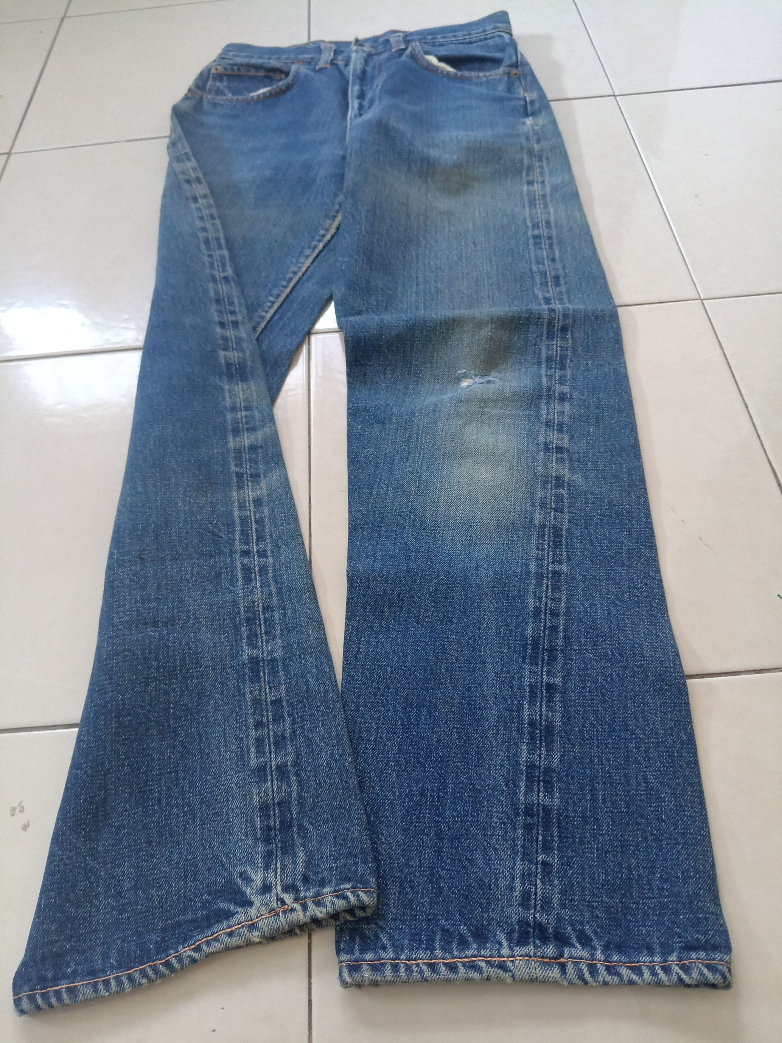 Levi's Vintage 70's levis 302 big E kids size 24 inc Size US 26 / EU 42 - 1 Thumbnail