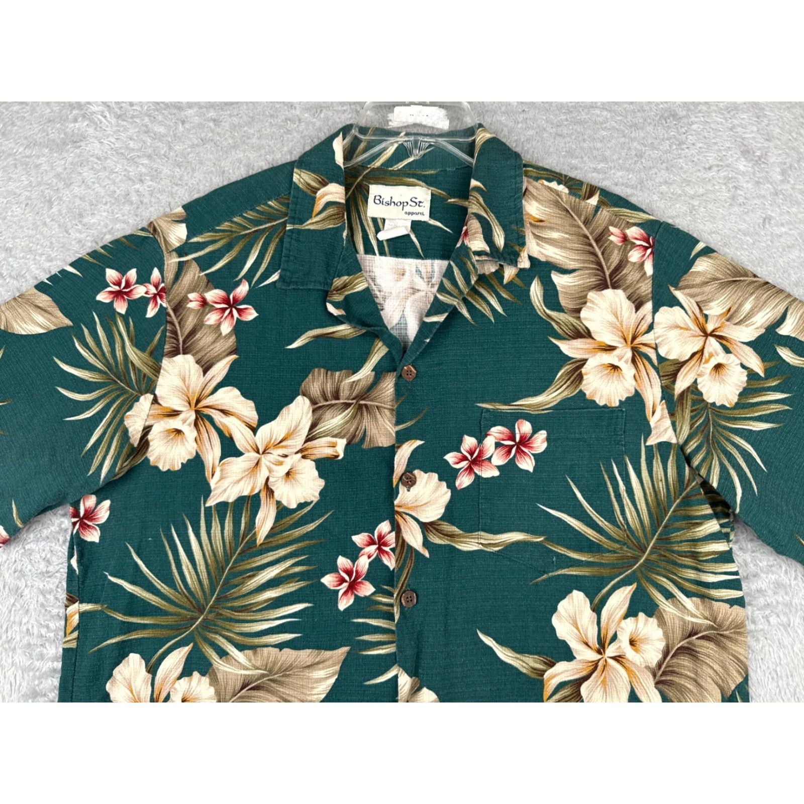 Vintage VINTAGE Bishop St. Shirt Men Large Green Beige Floral Plumeria Cotton Hawaiian Shirt Size US L / EU 52-54 / 3 - 4 Thumbnail