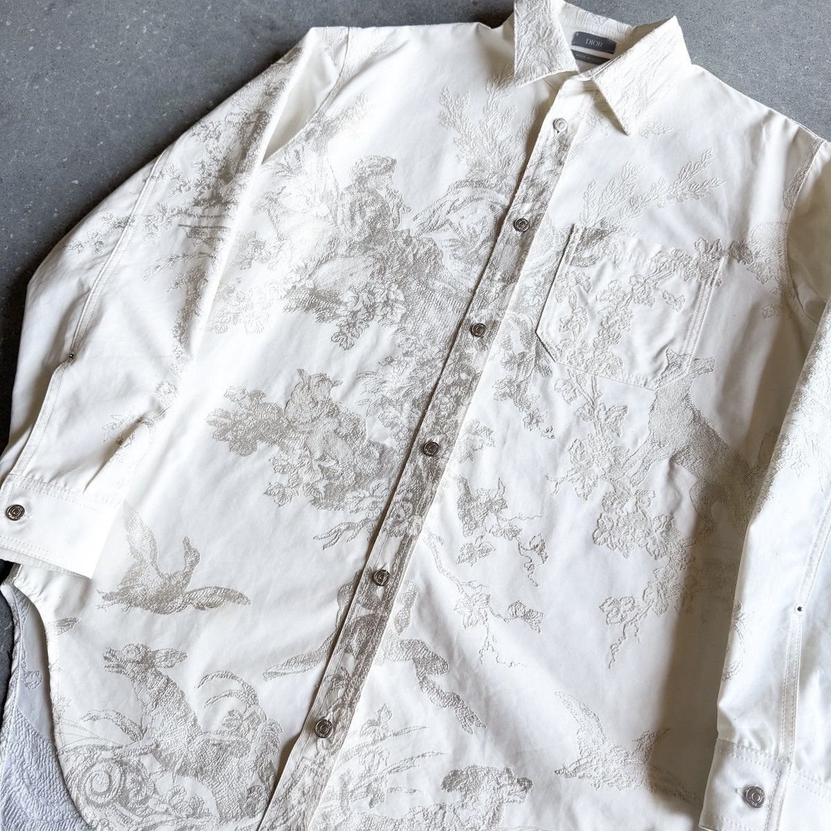 Dior Dior 1/1 VVIP SAMPLE Cherub Hand Embroidery Button Up Shirt Size US L / EU 52-54 / 3 - 6 Thumbnail