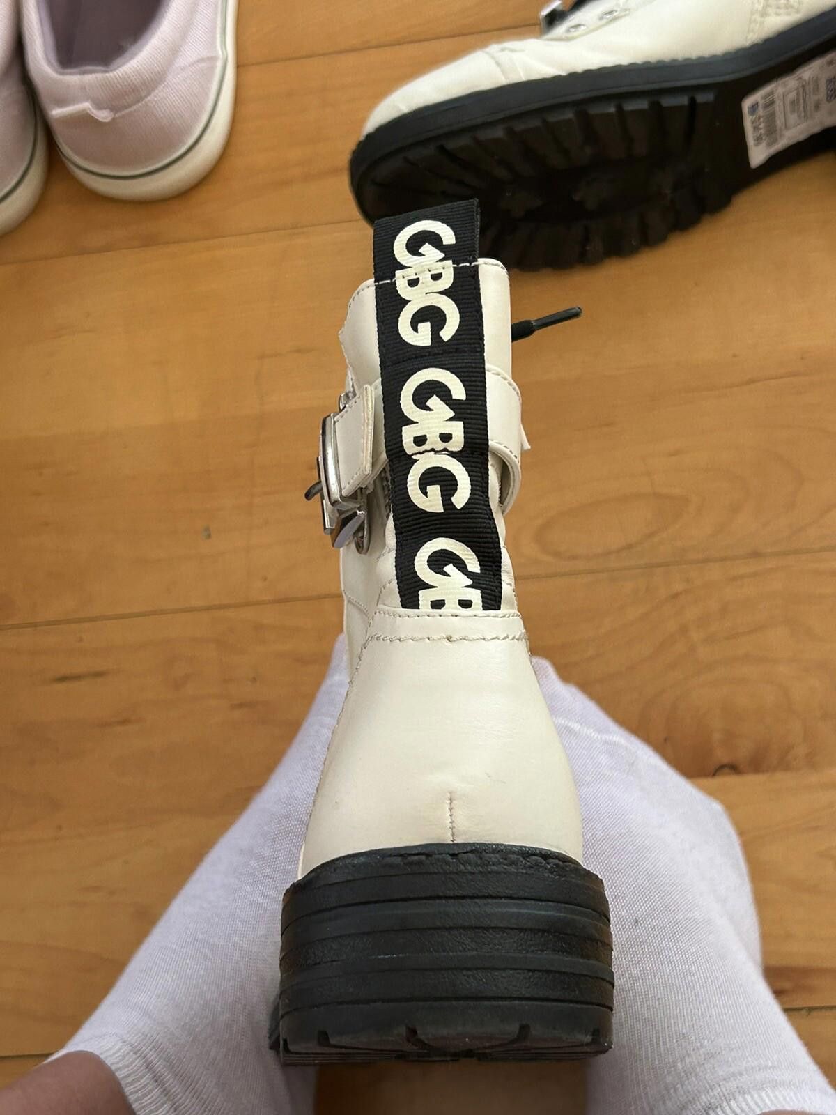 Guess GBG Guess Women's White Ankle Combat Boots Sz 5.5 M Size US 5.5 / IT 35.5 - 5 Thumbnail