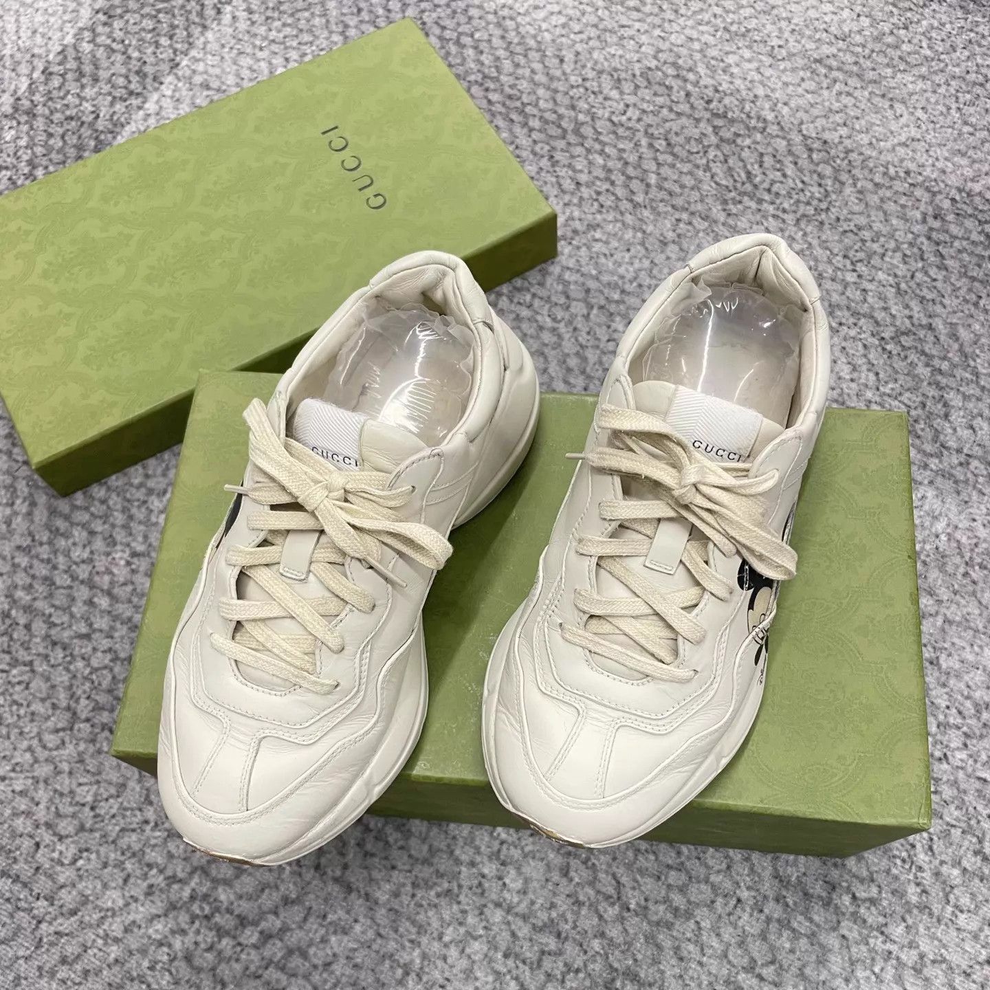 Gucci GUCCI x Disney Dad Shoe 4.5 Classic Playful & Cute Size US 4.5 / IT 34.5 - 2 Thumbnail