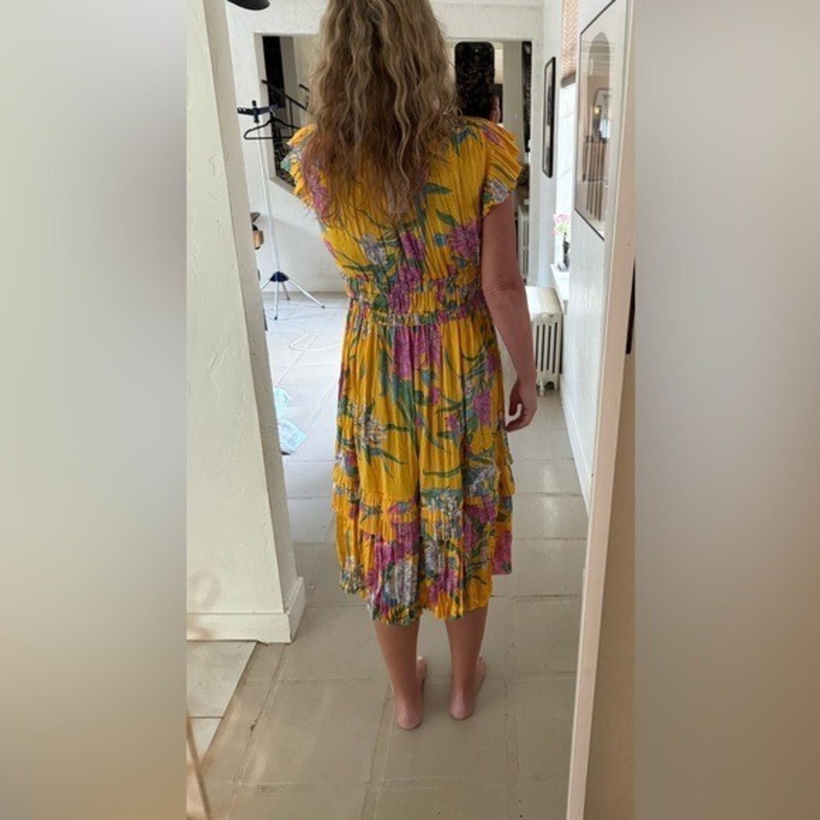 Current Air Current Air $114 Yellow Floral Pleated Midi Dress, Size S Size S / US 4 / IT 40 - 3 Thumbnail