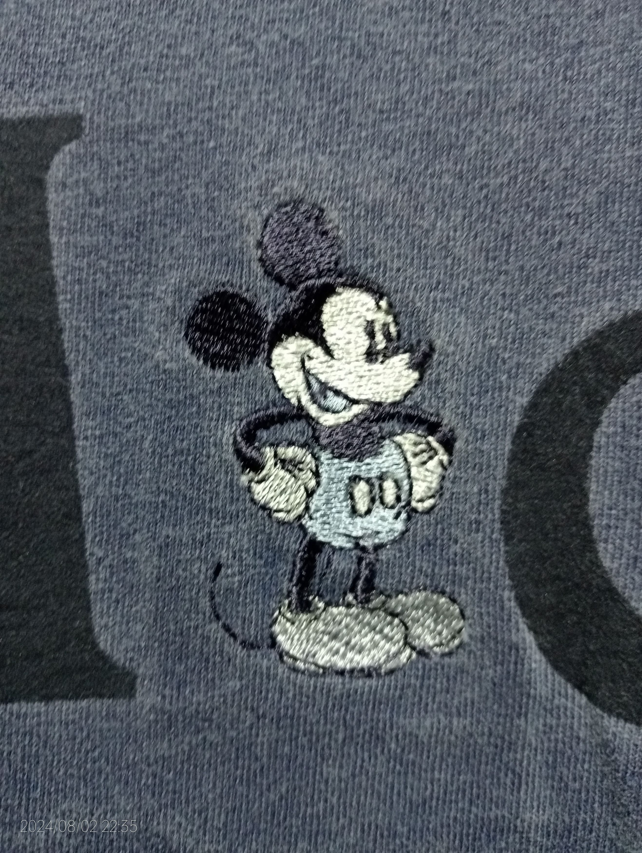 Vintage Vintage '90s Walt Disney World Mickey Tee Size US S / EU 44-46 / 1 - 10 Thumbnail