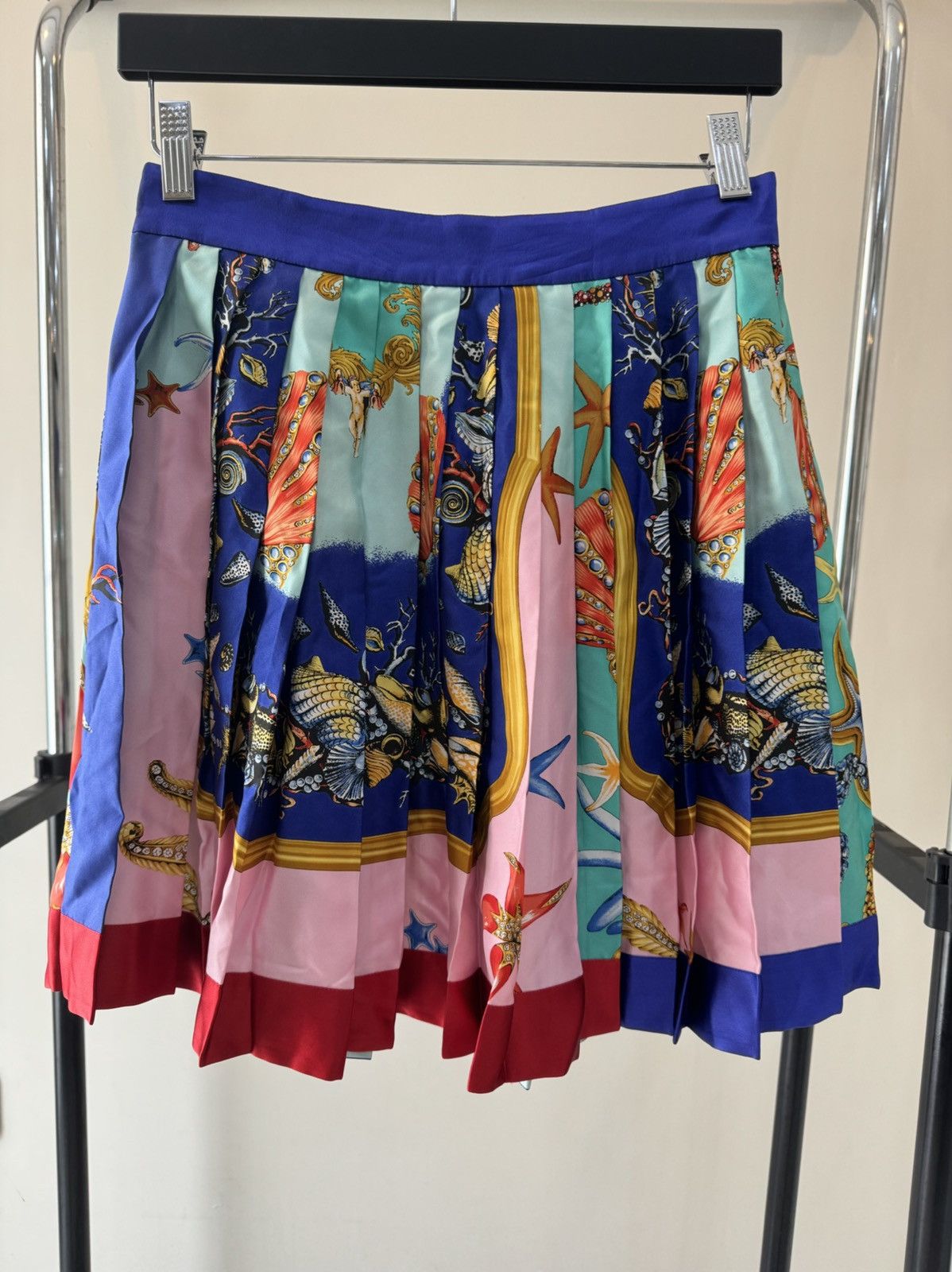 Versace SS 18 Tresor de La Mer Silk Mini Skirt Size 27" / US 4 / IT 40 - 2 Thumbnail