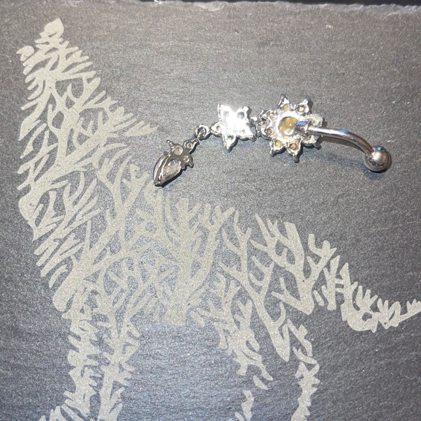 Other Stainless Steel Starburst Star Belly Ring Size ONE SIZE - 2 Thumbnail