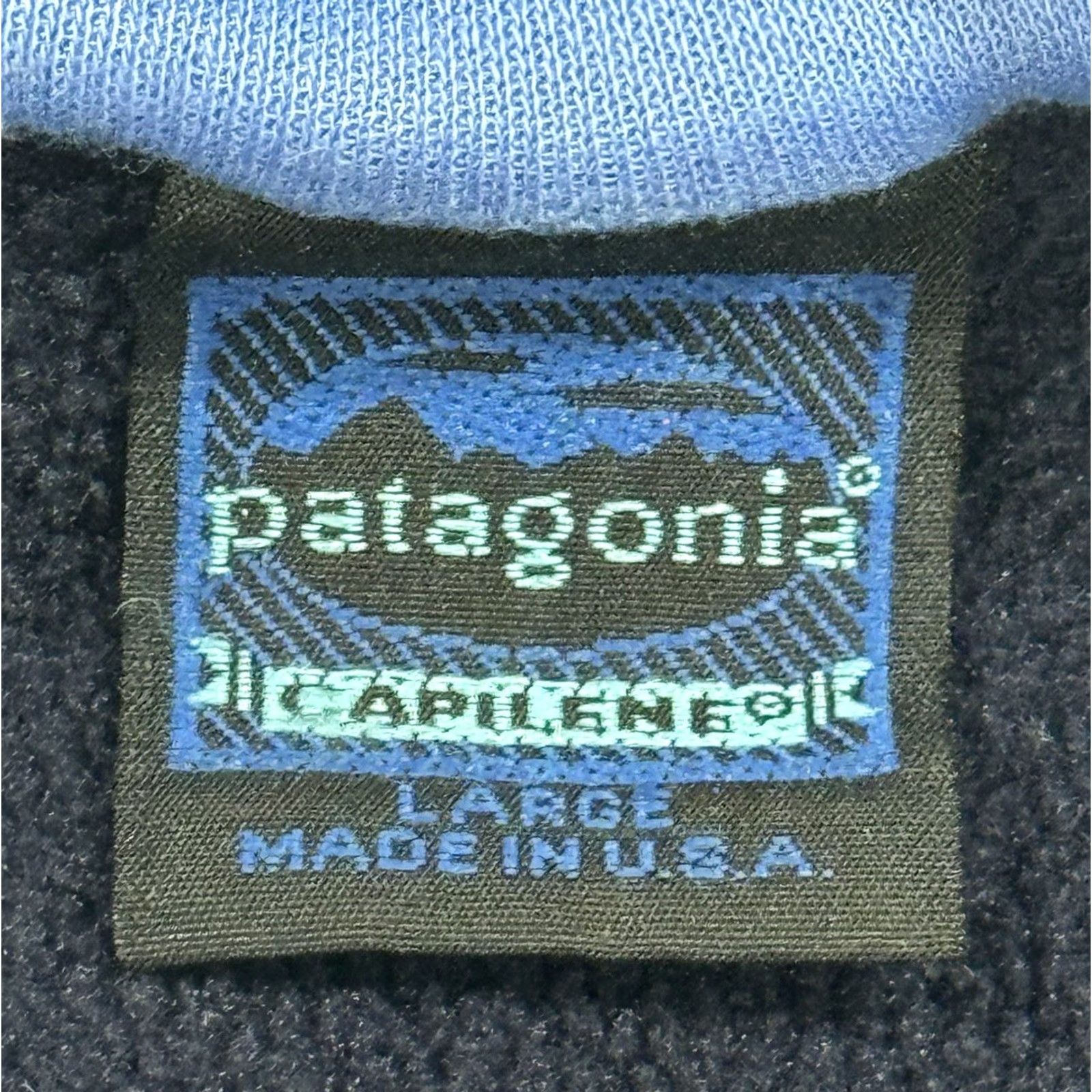 Patagonia VINTAGE Patagonia Capilene Fleece 1/4 Zip Pullover Men’s Large Navy Logo Pullover USA 90s MENS Size US L / EU 52-54 / 3 - 4 Thumbnail