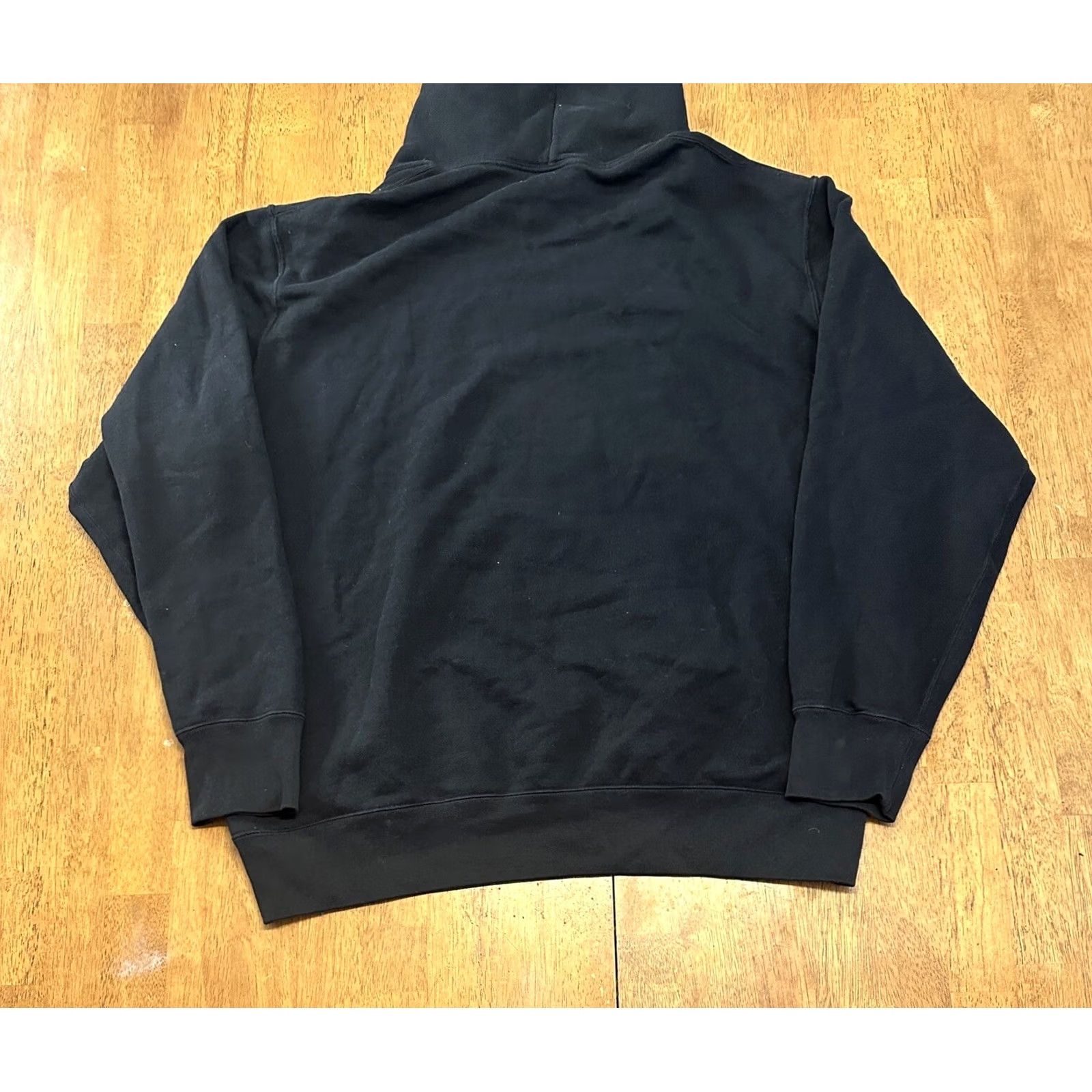 Uniqlo Uniqlo Jeff Koons Balloon Animal Dog Hoodie Sweatshirt XL Black Mens Size US XL / EU 56 / 4 - 4 Thumbnail