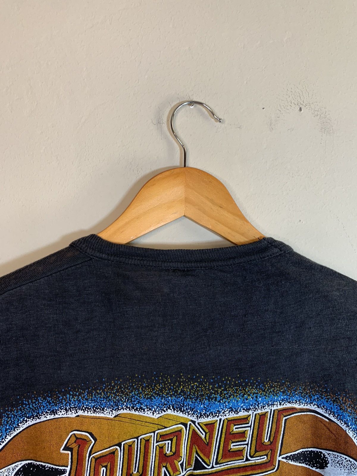 Band Tees × Vintage *RARE* Vintage 1980 Journey Single Stitch Tour Band T-Shirt Size US S / EU 44-46 / 1 - 9 Thumbnail