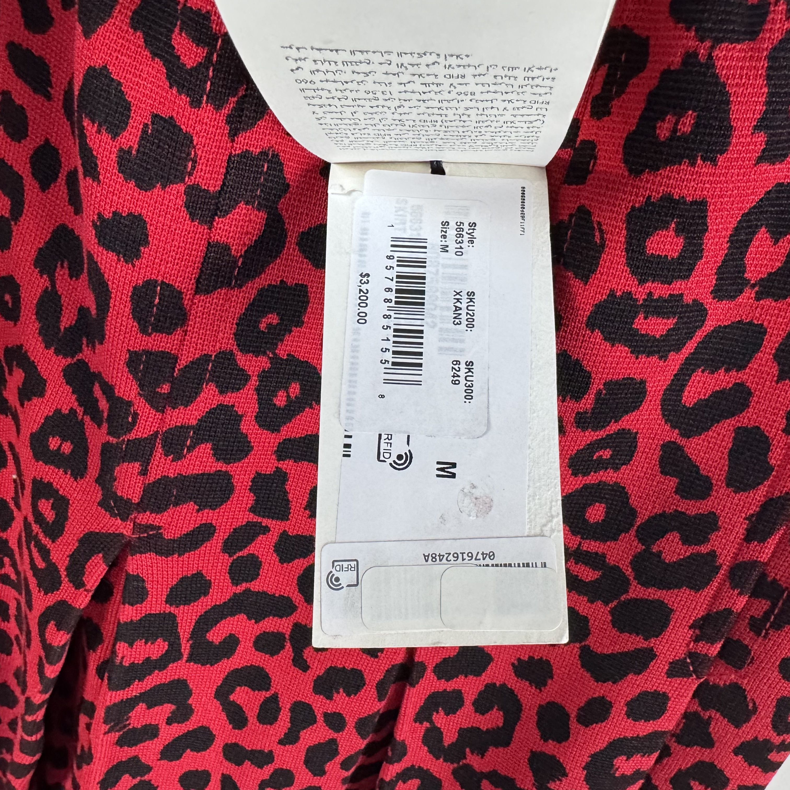 Gucci Gucci Red Leopard Print Drop Pleat Knit Skirt NWT Size 24" / US 00 / IT 34 - 3 Thumbnail