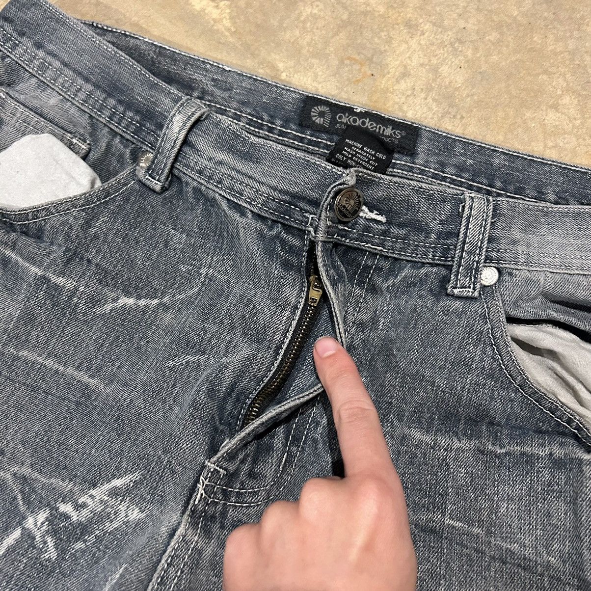 Akademiks × Southpole × Vintage Crazy Vintage Y2K Akademiks Distressed Repaired Baggy Jeans Size US 36 / EU 52 - 4 Thumbnail