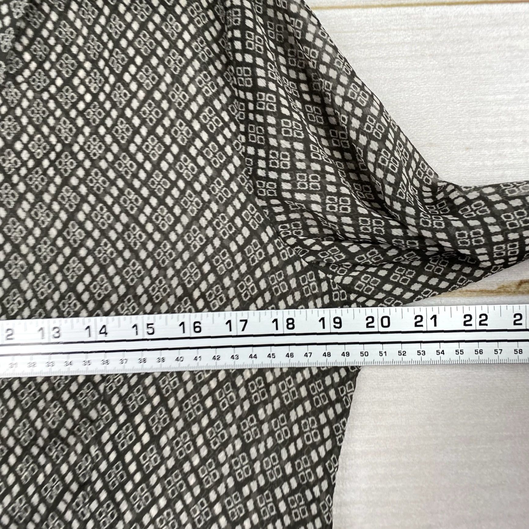 Banana Republic Banana Republic Top Womens 12 Brown Geometric Print Semi Sheer Long Sleeve Retro Size XL / US 12-14 / IT 48-50 - 5 Thumbnail