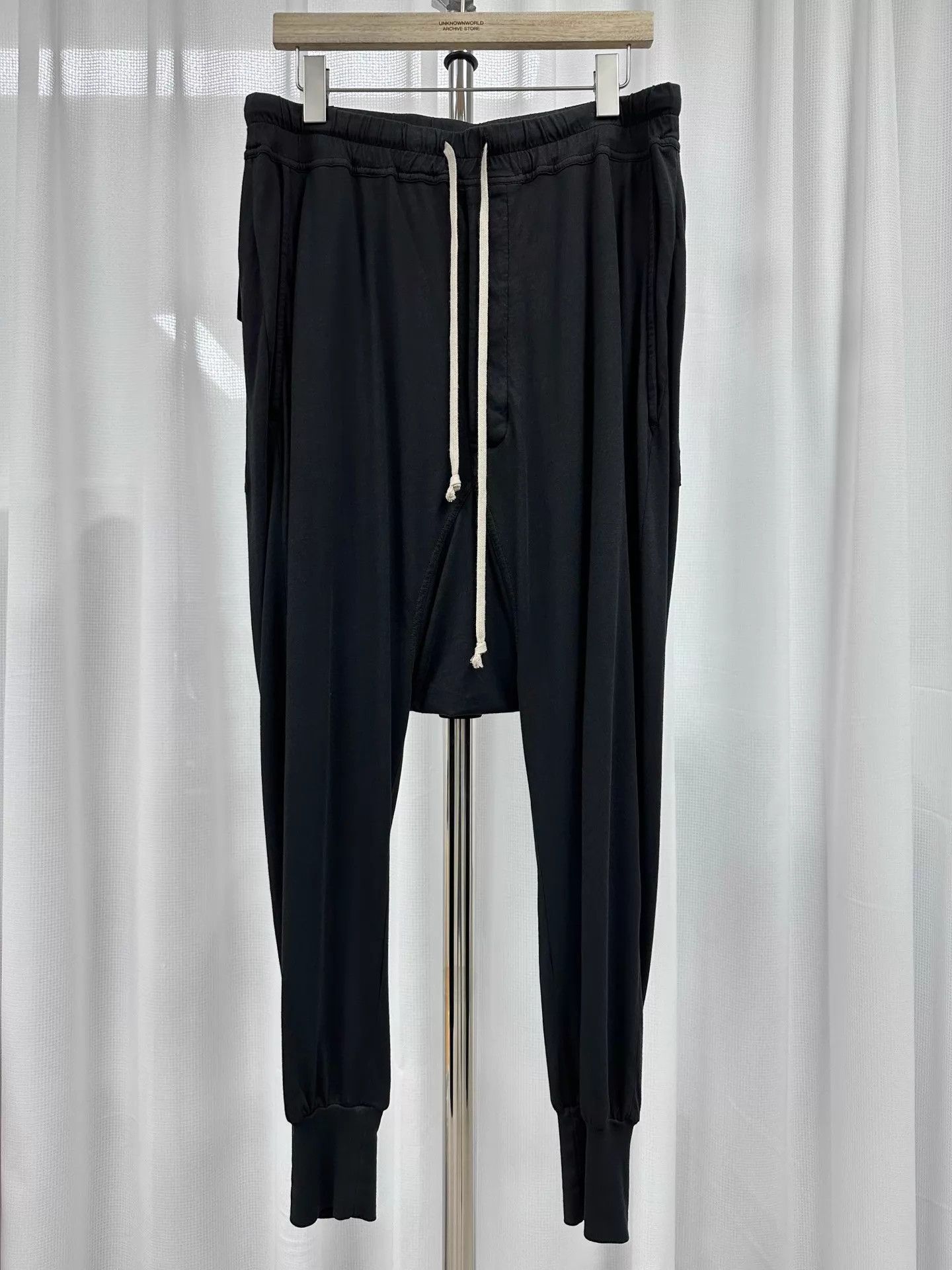 Rick Owens Rick Owens Dropped Crotch Cuffed Sweatpants M Lightweight Size US 32 / EU 48 - 1 Thumbnail
