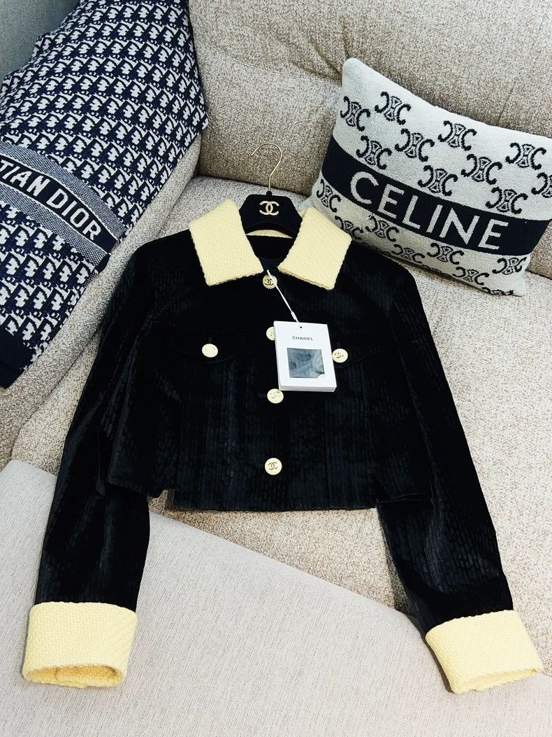 Chanel Chanel 22B Black Velvet Long Sleeve Jacket - dmc Size US S / EU 44-46 / 1 - 1 Thumbnail