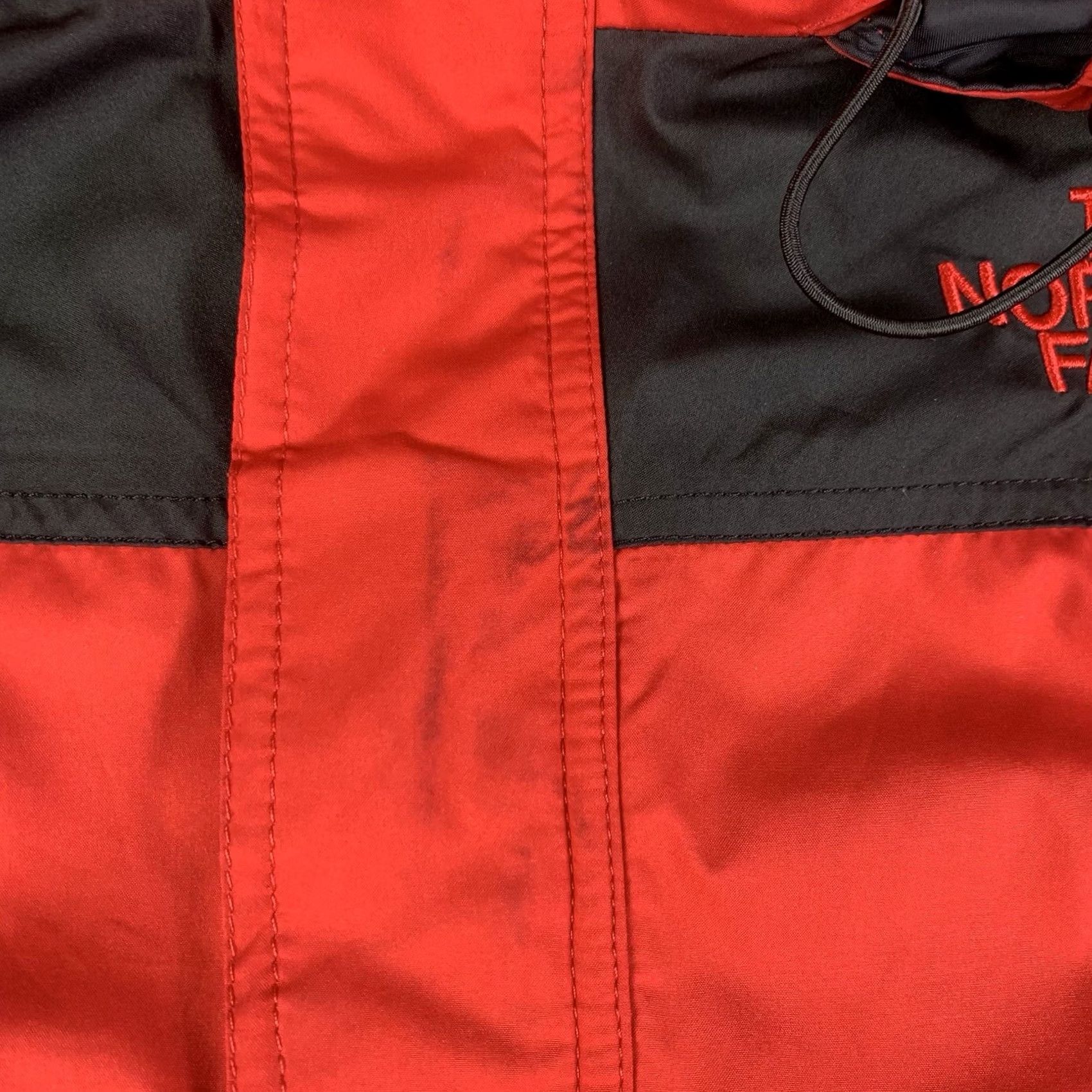 The North Face VINTAGE The North Face Kichatna Gore Tex Jacket Mens Medium Red 90s Rain Coat Water Resistant Mens Size US M / EU 48-50 / 2 - 5 Thumbnail
