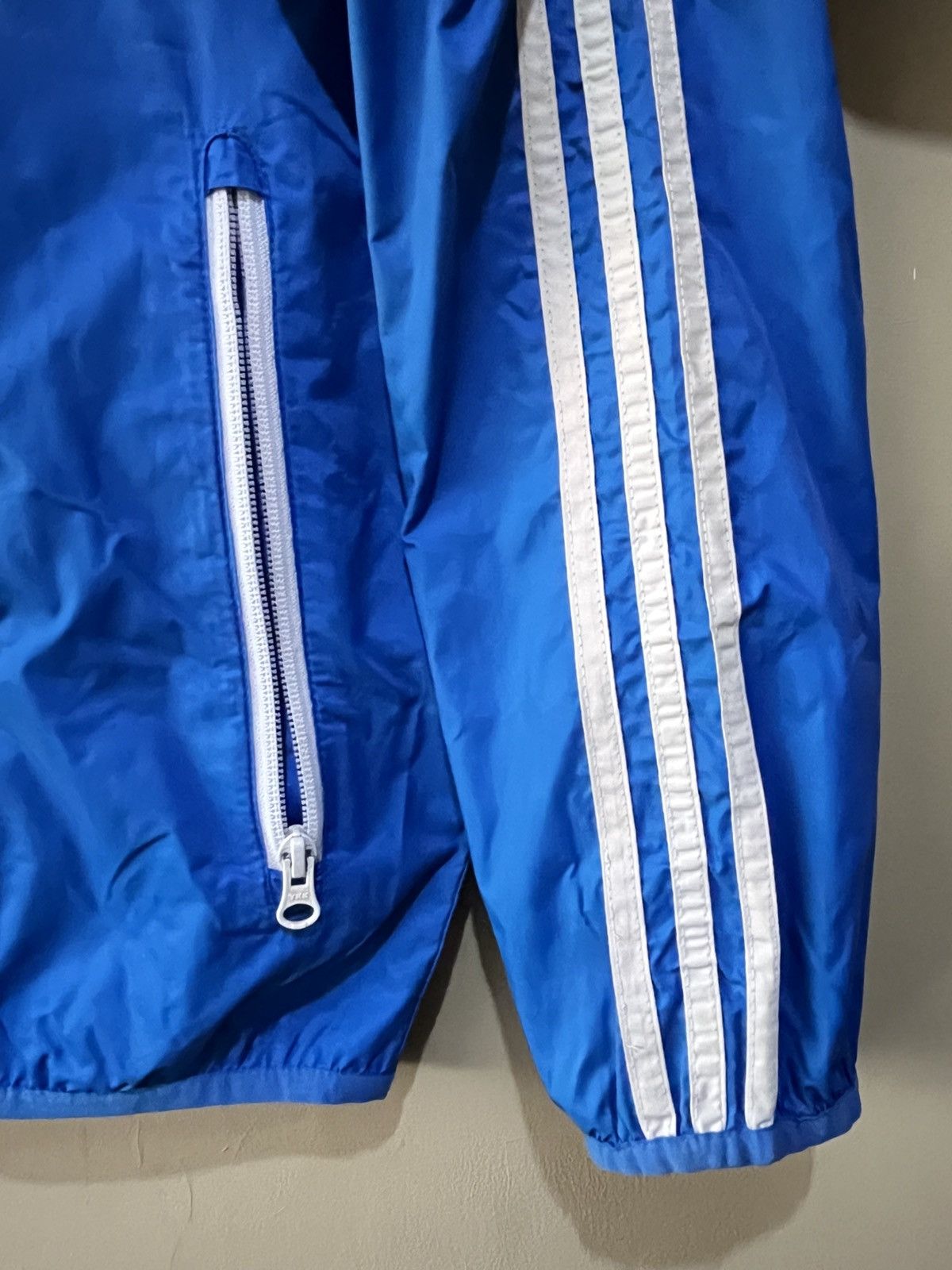 Adidas Super Rare Vintage AdidasJacket Windbreaker Blue Shell Cal Size US XL / EU 56 / 4 - 4 Thumbnail