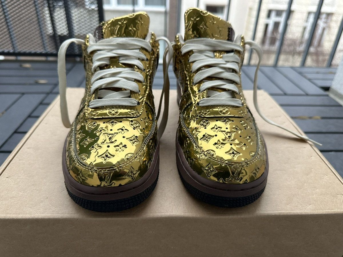 Louis Vuitton Louis Vuitton Nike Air Force 1 Low Gold Size US 6 / EU 39 - 3 Thumbnail