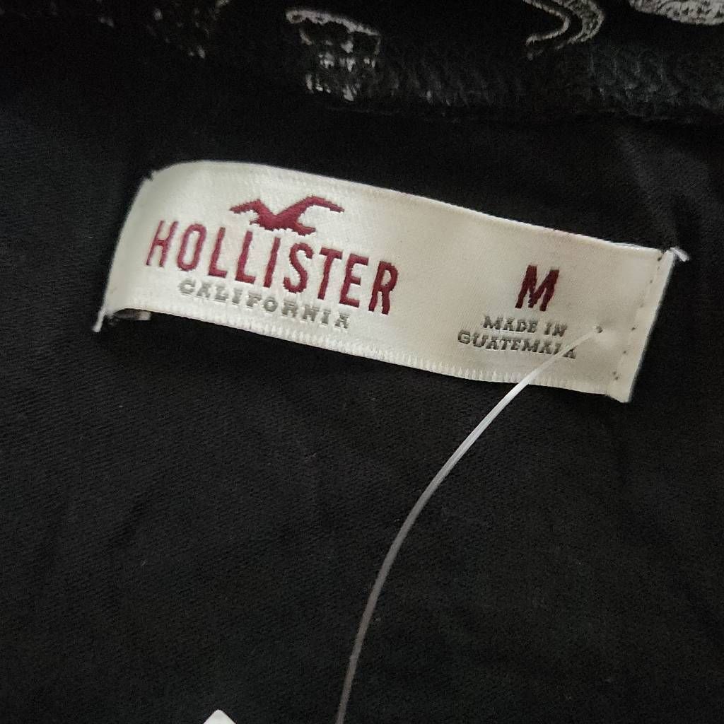 Hollister Hollister Women's Size Medium Black White Elephant Print Short Sleeve Shirt Size M / US 6-8 / IT 42-44 - 2 Thumbnail