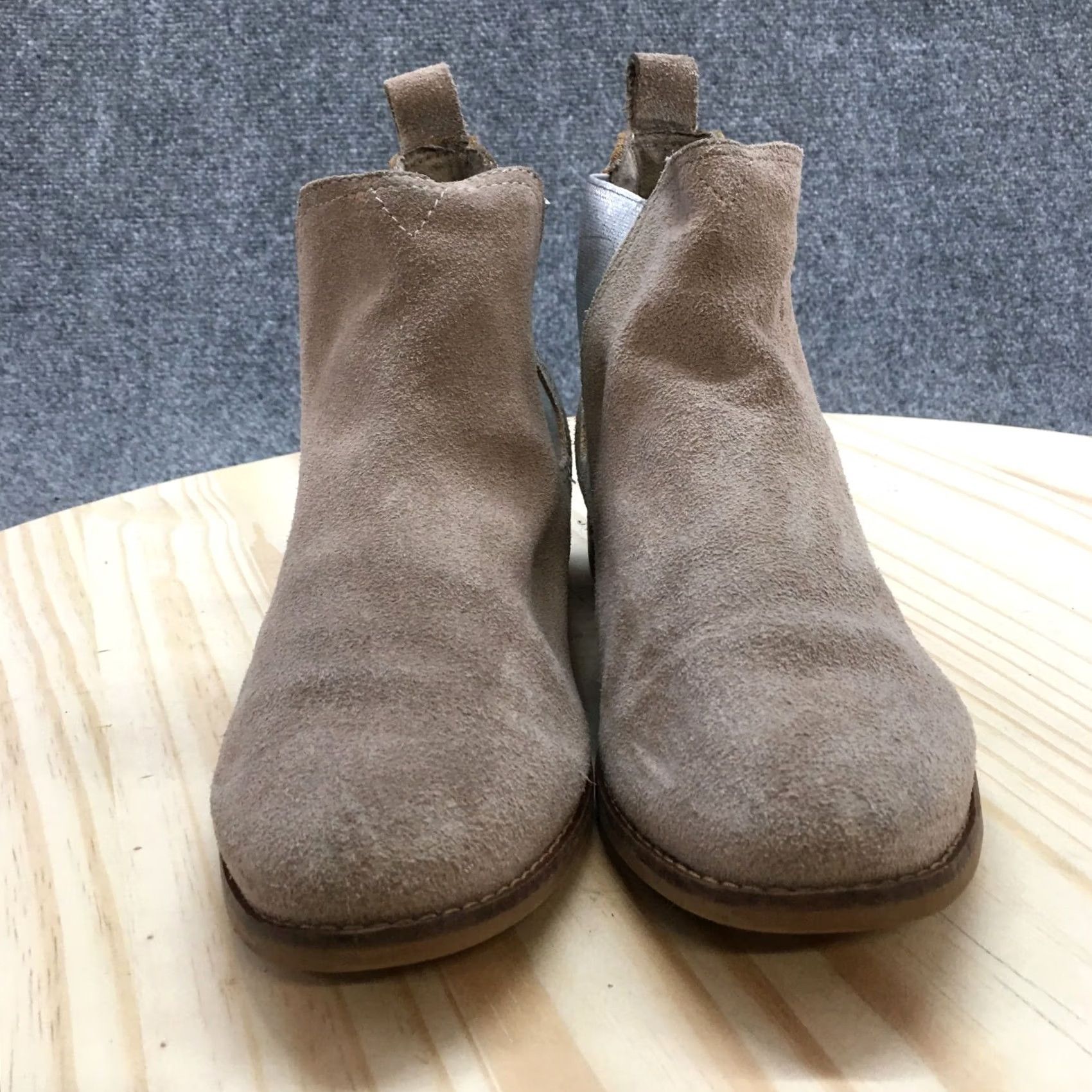 Toms TOMS Boots Womens 8 Ella Ankle Chelsea Casual Gray Leather Pull On Size US 8 / IT 38 - 6 Thumbnail
