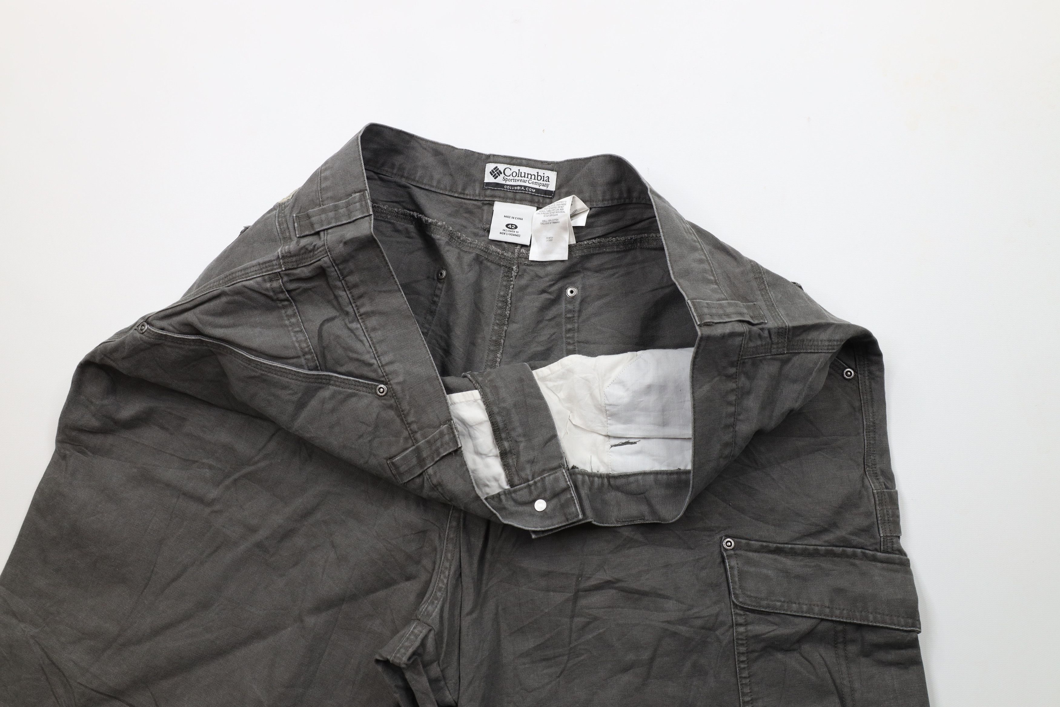 Columbia × Vintage Vintage Columbia Spell Relaxed Fit Canvas Cargo Shorts Gray Size US 42 / EU 58 - 6 Thumbnail