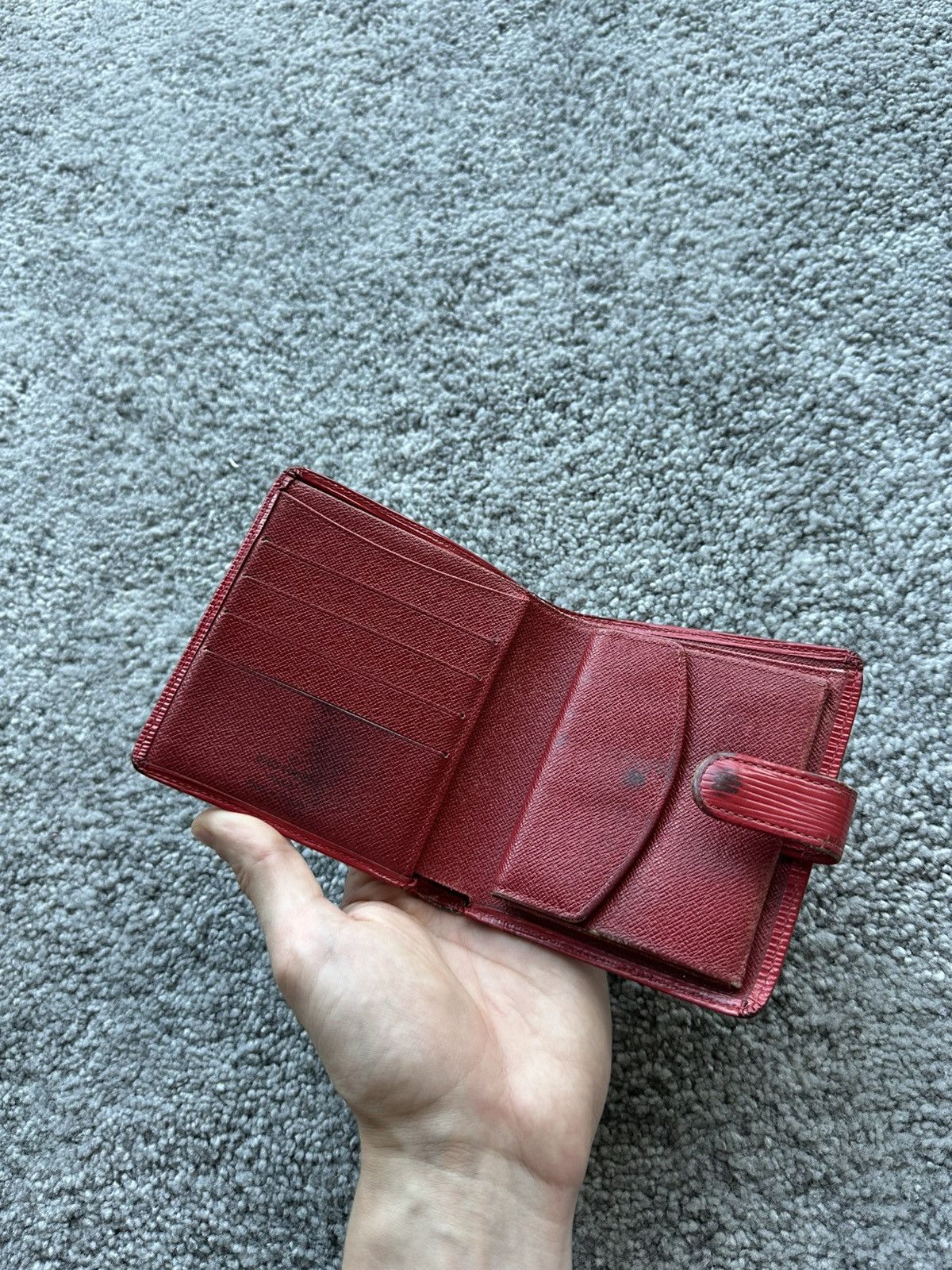 Louis Vuitton Louis Vuitton Epi Bifold Wallet Size ONE SIZE - 5 Thumbnail