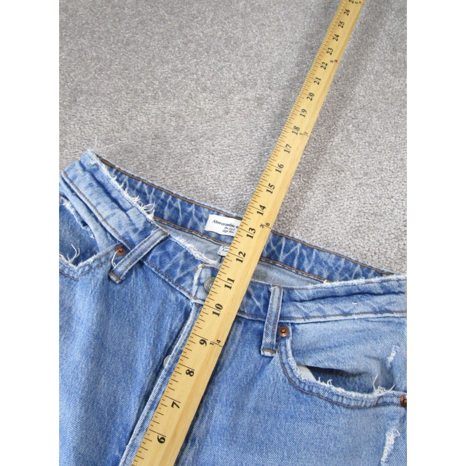 Abercrombie & Fitch Abercrombie & Fitch Jeans Womens 27P Petite The Dad High Rise Light Wash Denim Blue Straight 27P Womens Jeans Size 27" / US 4 / IT 40 - 6 Thumbnail