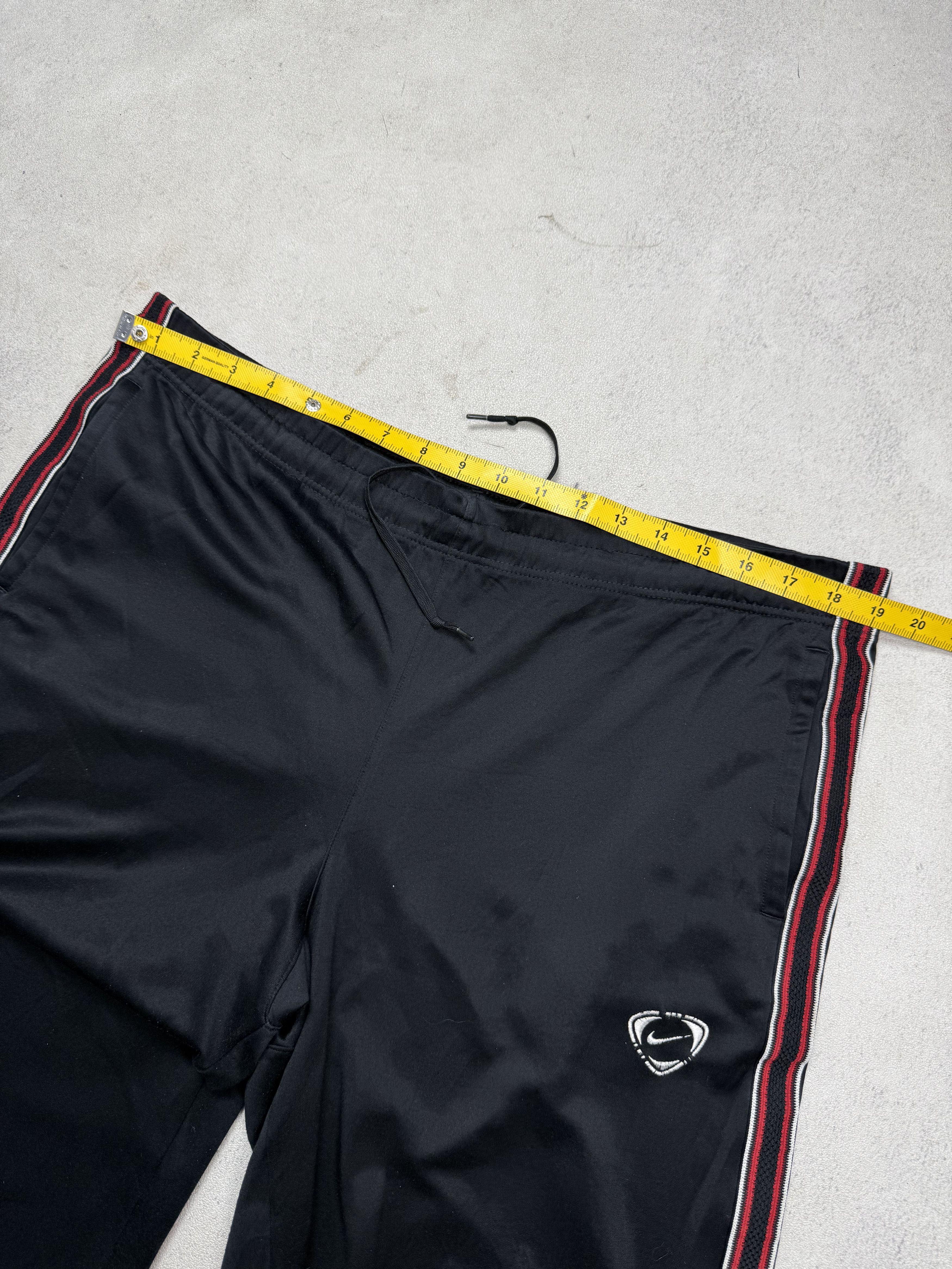 Nike 90s Nike Swoosh Y2K Retro Track Pants Training Drill Size US 36 / EU 52 - 9 Thumbnail