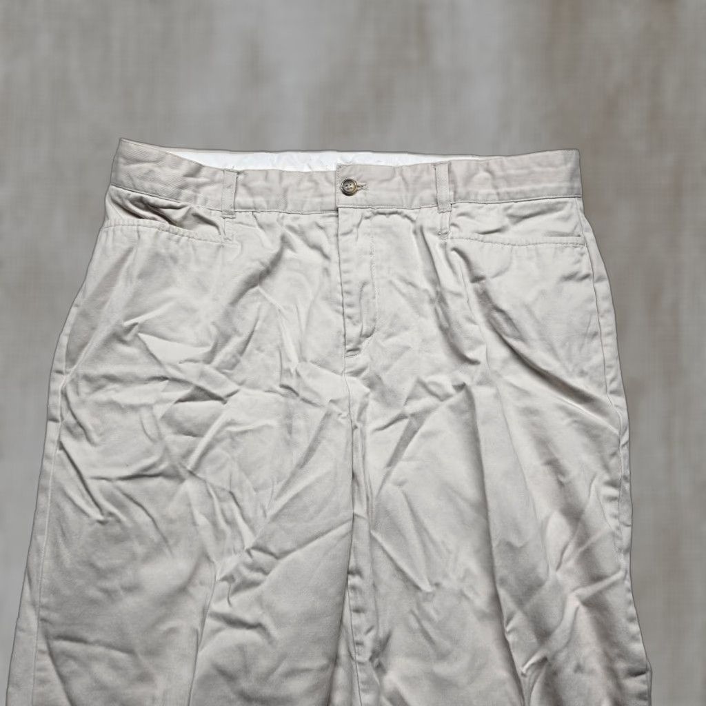 Vintage Christopher & Banks Pants Capri Women Adult 12 White Comfort Stretch Casual Size 34" / US 12 / IT 48 - 1 Thumbnail