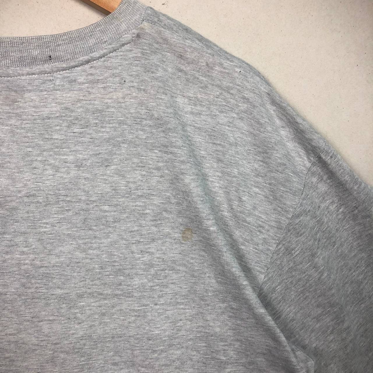 Designer Vintage Gianni Valentino Big Logo Grey Tshirt Size US L / EU 52-54 / 3 - 8 Thumbnail
