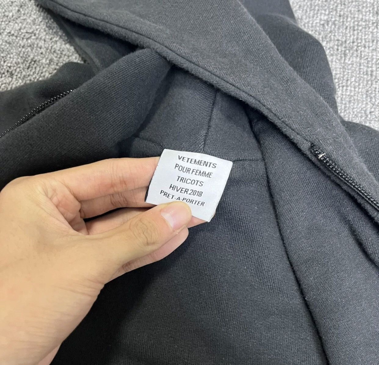 Vetements Vetements 18ss VTM Embroidered Ninja Hoodie - DMC-2508 Size US S / EU 44-46 / 1 - 4 Thumbnail