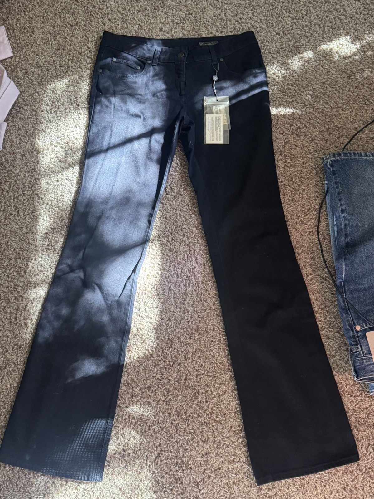 Alexander McQueen Alexander Mcqueen Flared Jeans Size US 44 / EU 60 - 1 Thumbnail