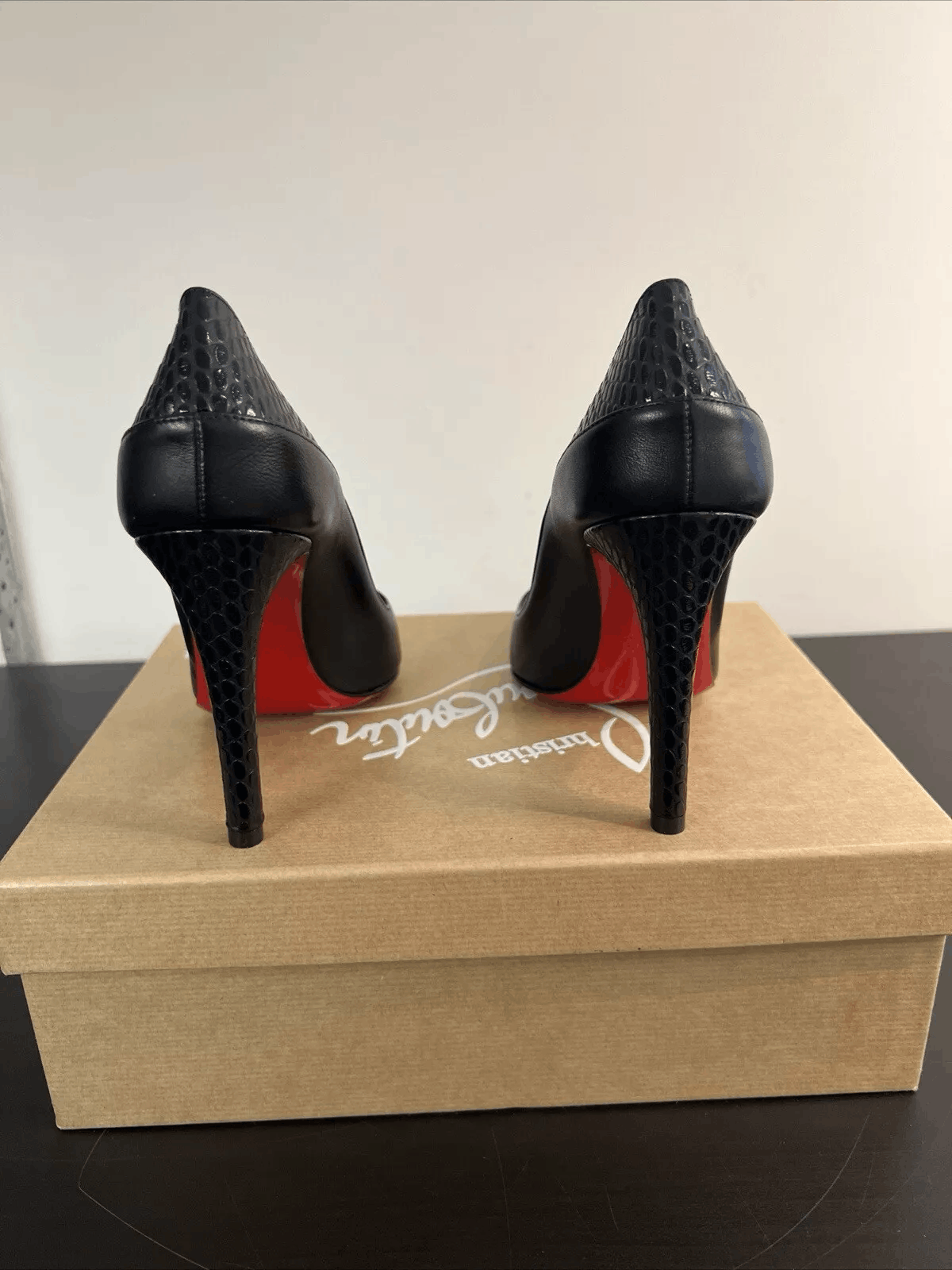 Christian Louboutin Christian Louboutin Masstricht Pump 100 Nappa Black UK 3 Size US 5.5 / IT 35.5 - 4 Thumbnail