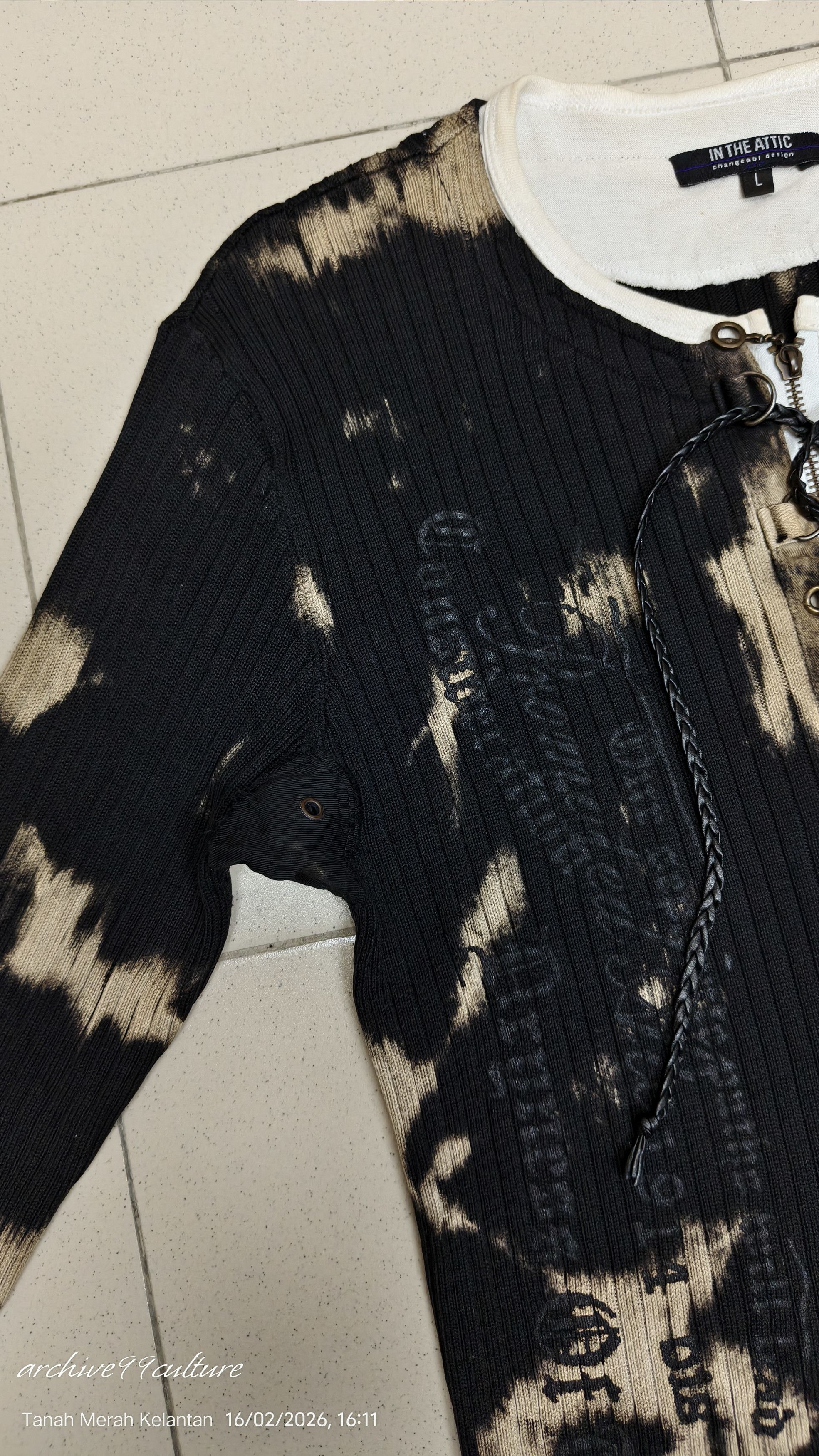 In The Attic AW2000 Bleached Grunge Lace-Up Ribbed Knit Sweater Size US M / EU 48-50 / 2 - 15 Thumbnail