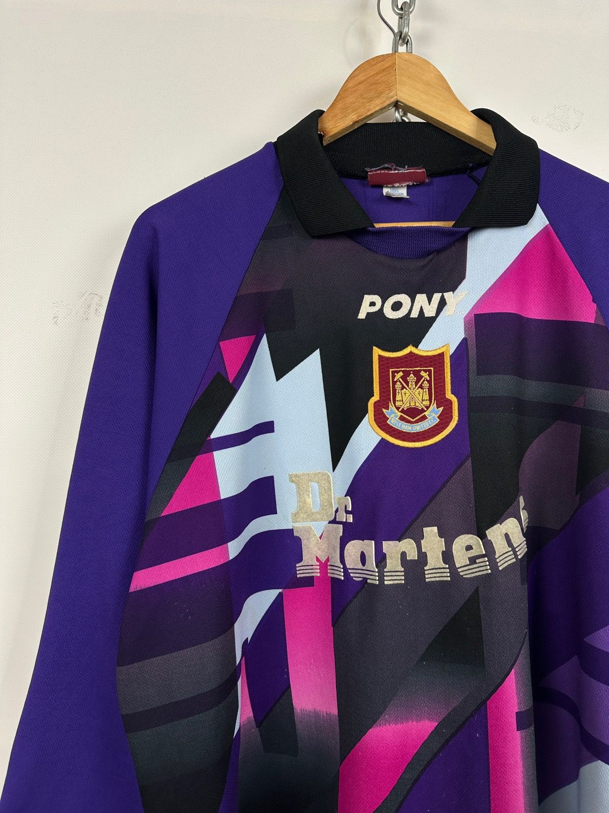 PONY 1997/99 Pony West Ham United Vintage Goalkeeper Rare Jersey Size US L / EU 52-54 / 3 - 4 Thumbnail