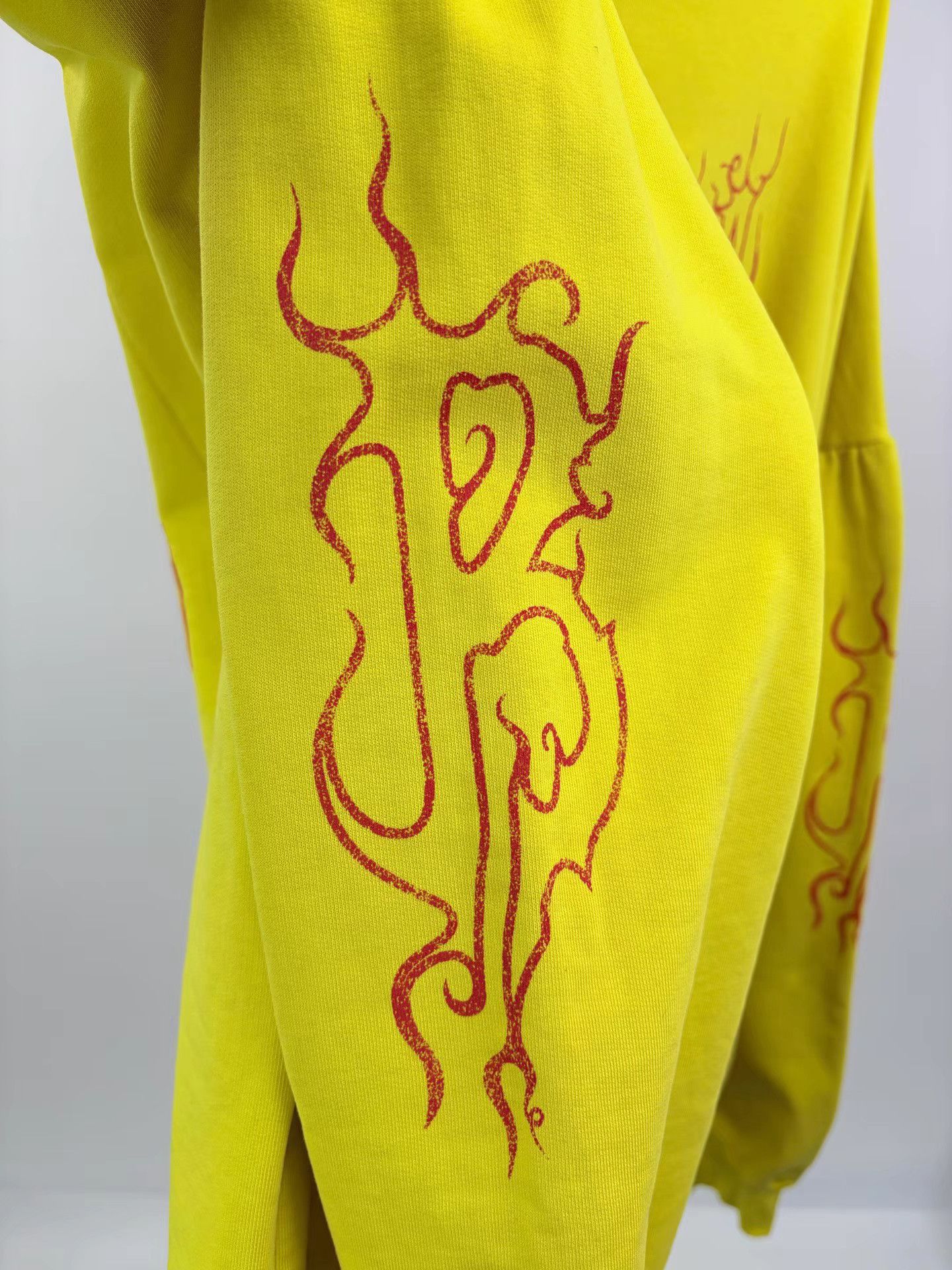 Balenciaga BALENCIAGA Flame Graffiti Yellow Hoodie Size US M / EU 48-50 / 2 - 3 Thumbnail