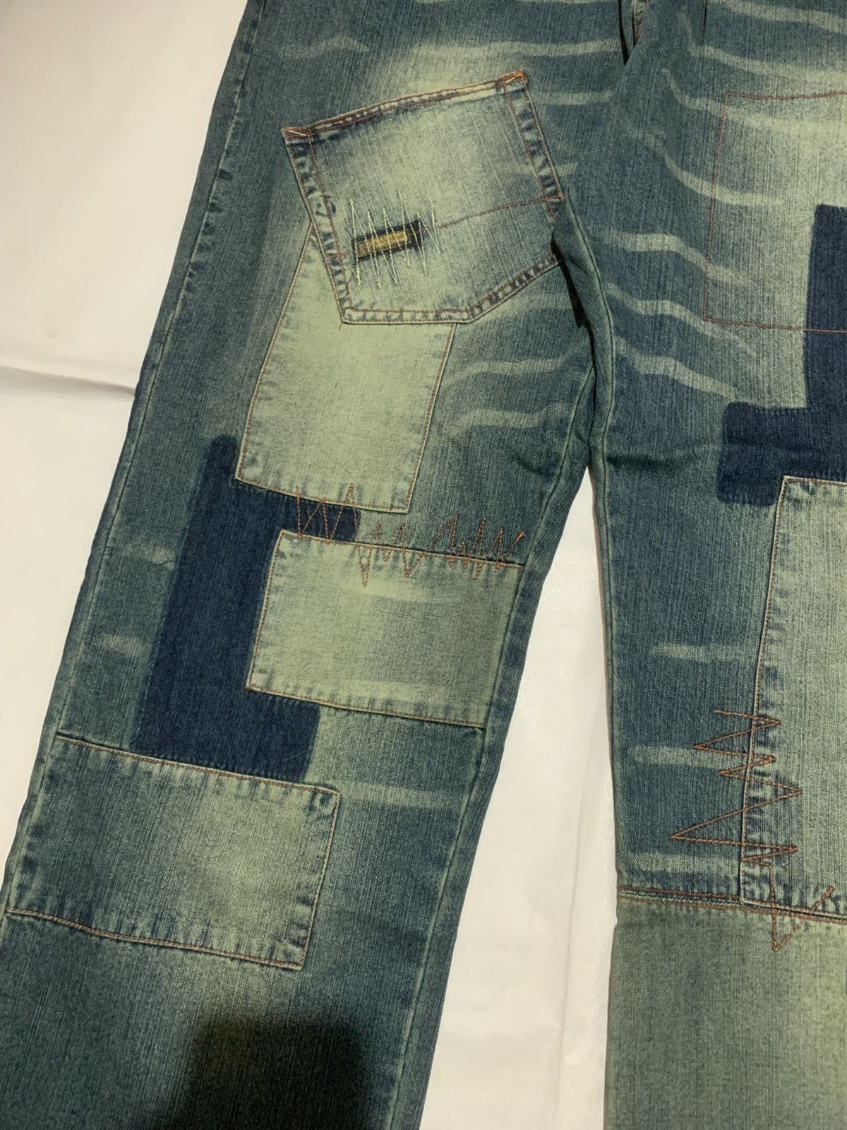 Akademiks Vintage Akademiks Multi Pocket Embroidered Baggy Y2K Jeans Size US 42 / EU 58 - 5 Thumbnail