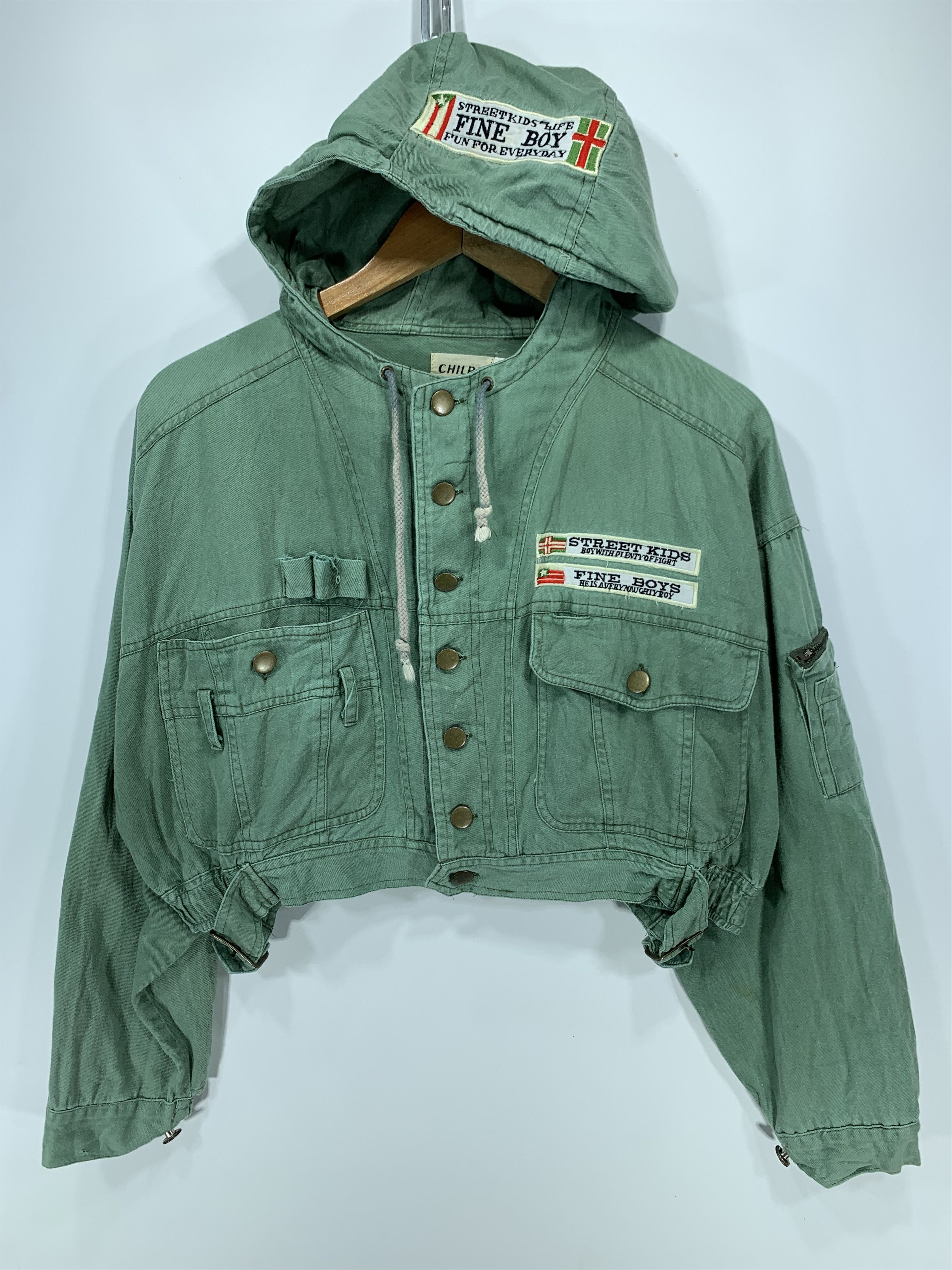 Vintage Chilra Faded Blank Green Cropped Embroidered Logo
