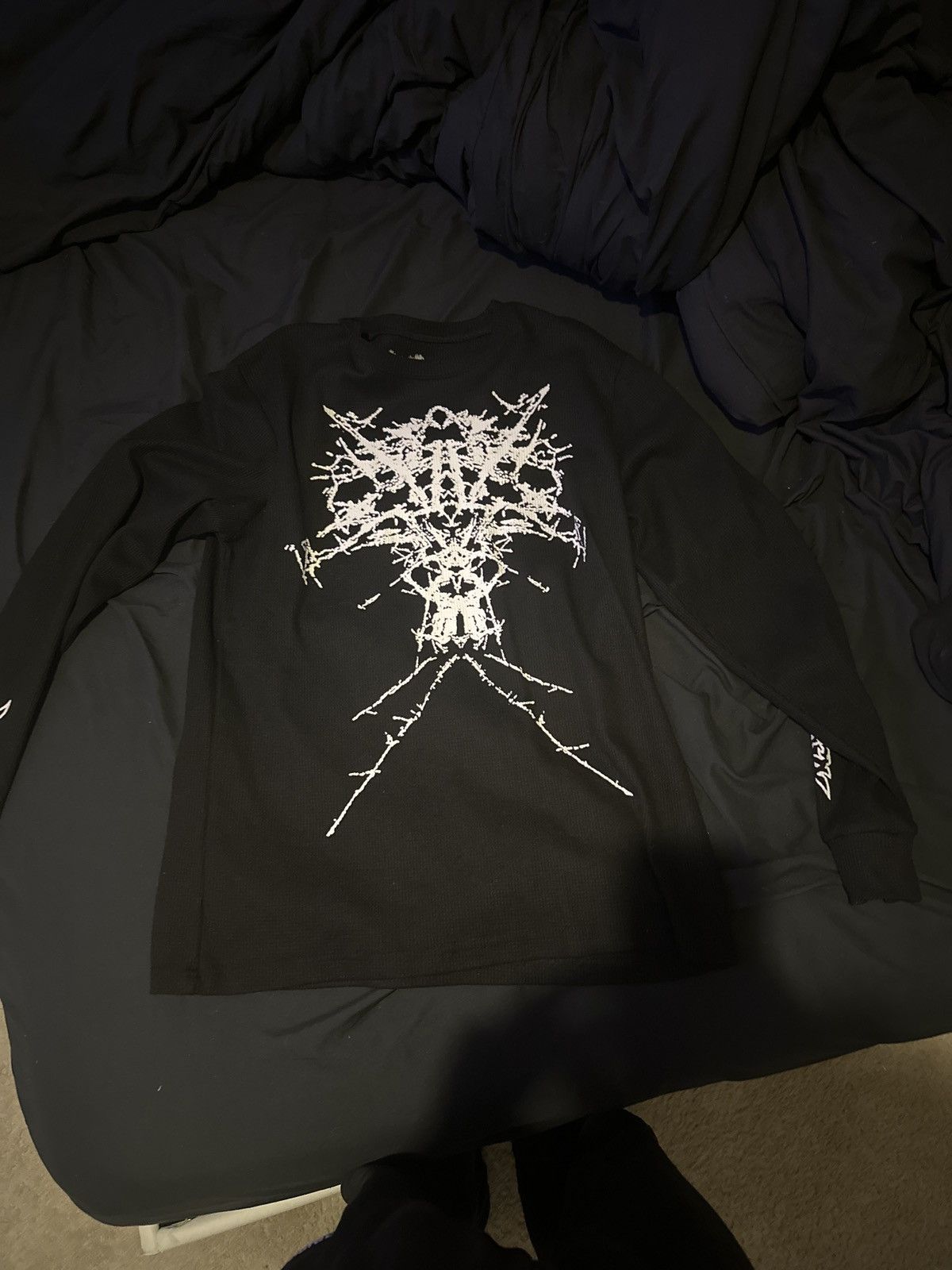 Ken Carson Ken Carson A Great Chaos tour Long Sleeve Size Large New Size US L / EU 52-54 / 3 - 1 Thumbnail